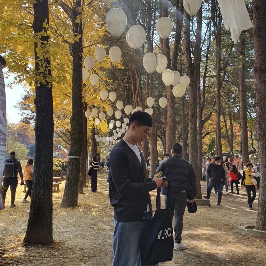 Maison Kitsune Fox Head Patch Classic Cardigan Anthracite Melange, Nike Air Force 1 '07 Low White 착용 스타일 - 2