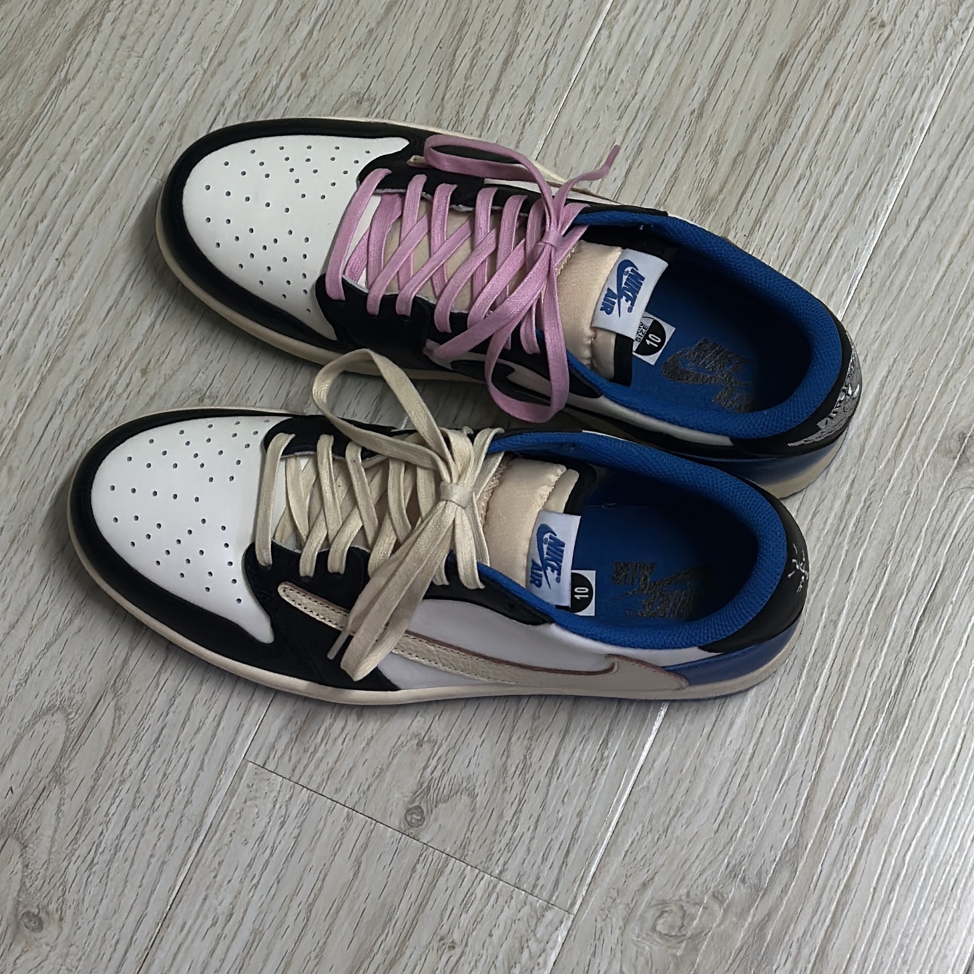 Jordan 1 x Travis Scott x Fragment Retro Low OG SP Military Blue 착용 스타일