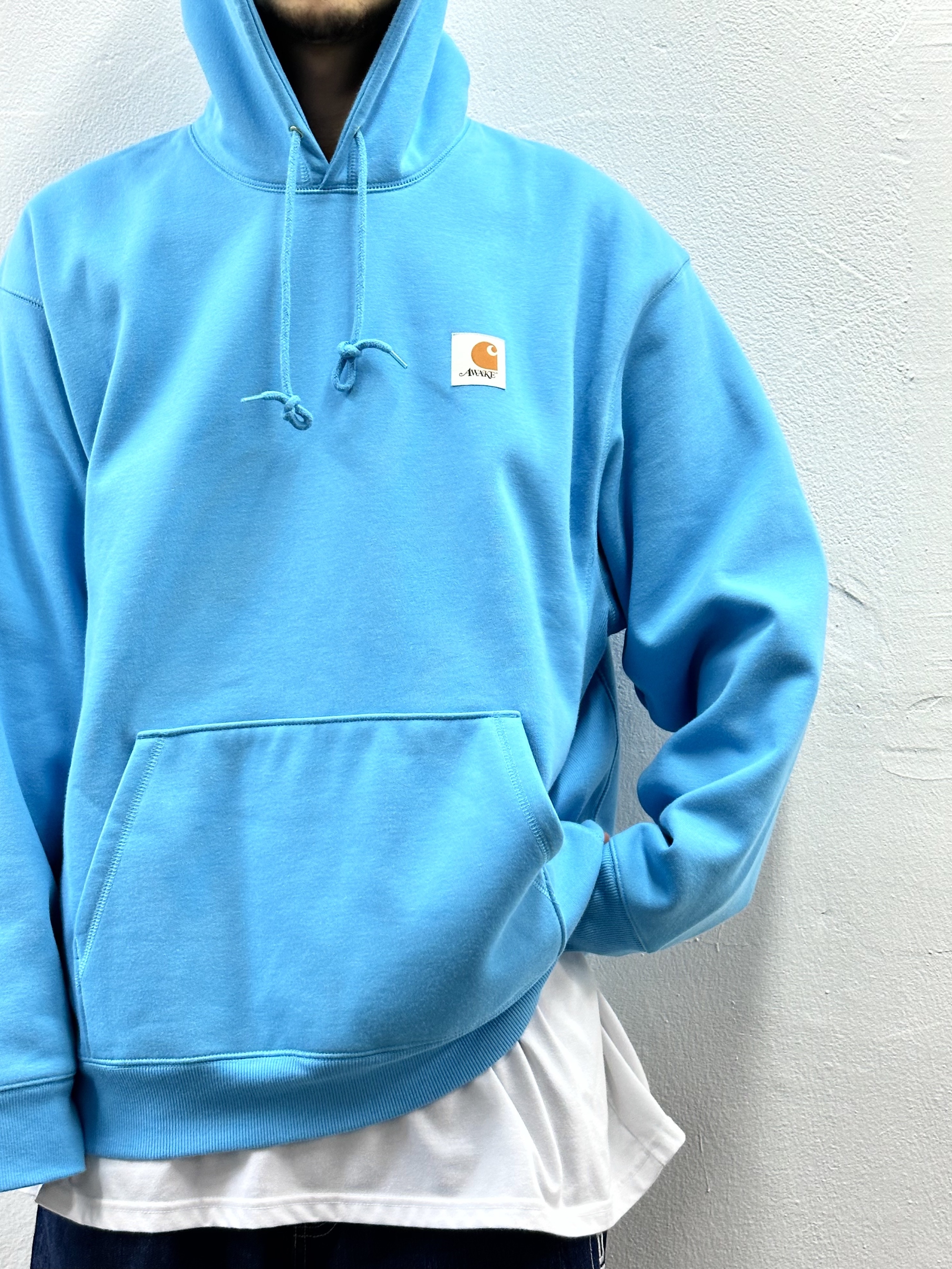 Carhartt WIP x Awake NY Hoodie Blue 착용 스타일