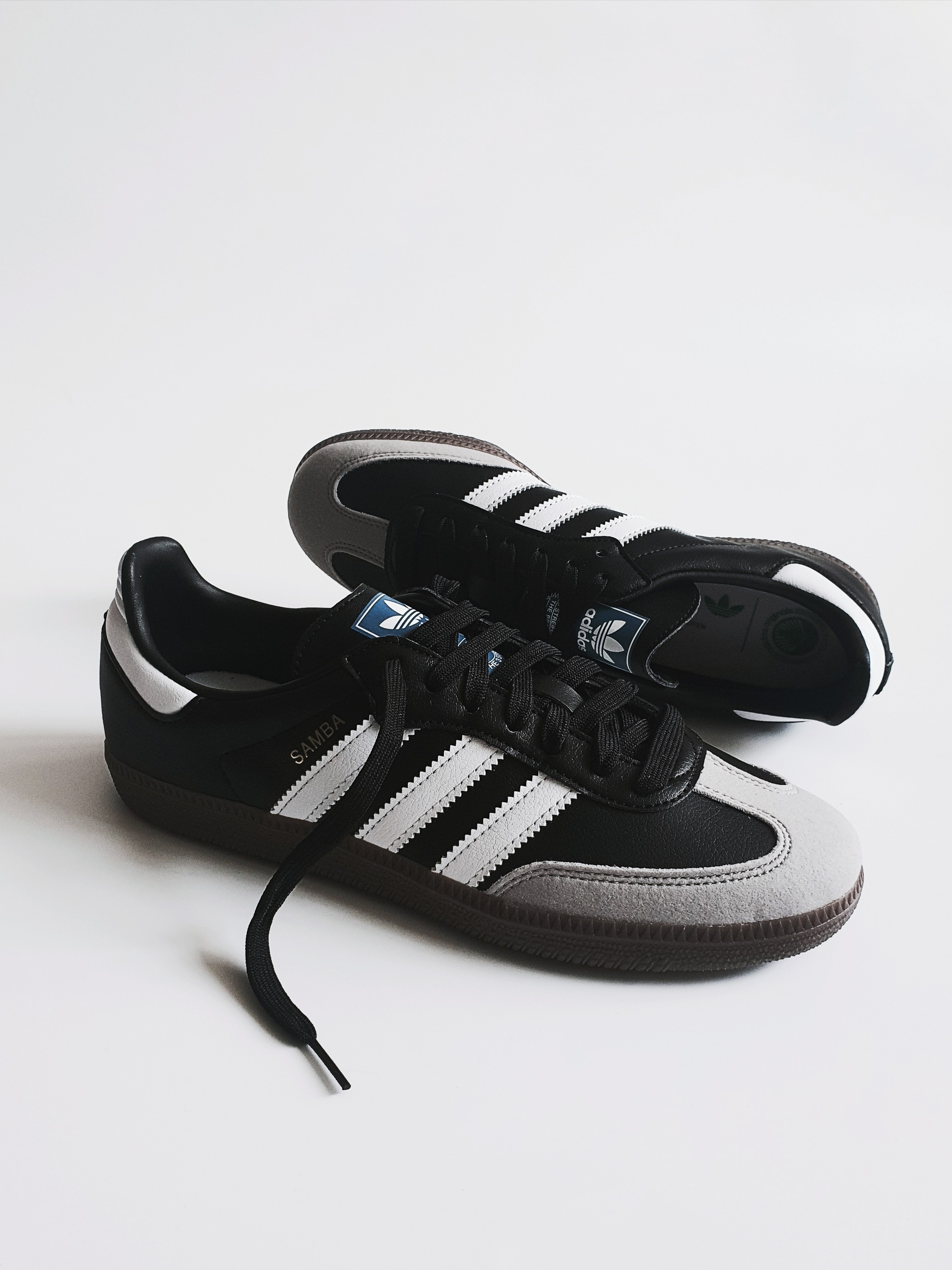 Adidas Samba Vegan Black White 착용 스타일