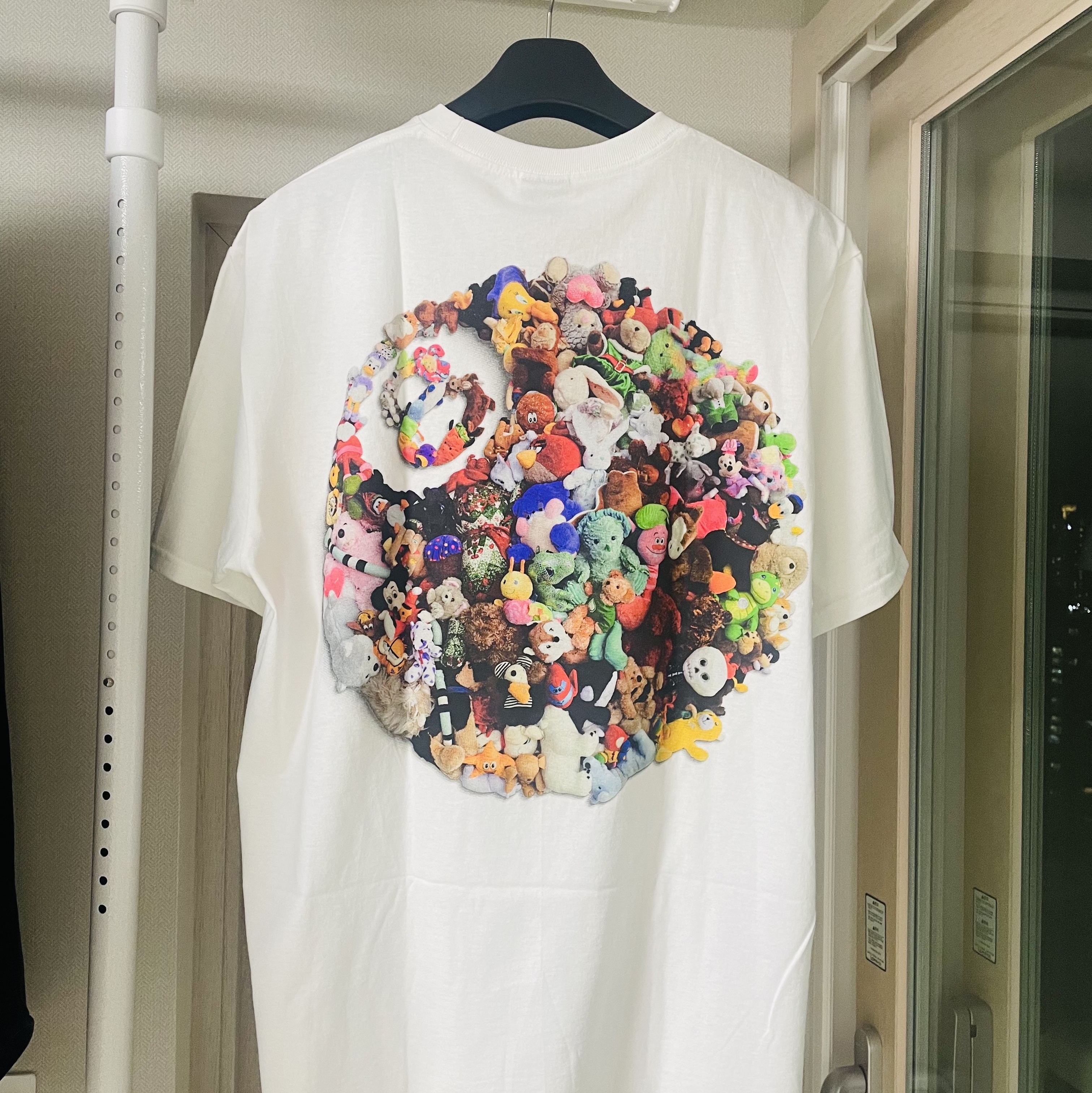 Stussy Plush T-Shirt White 착용 스타일