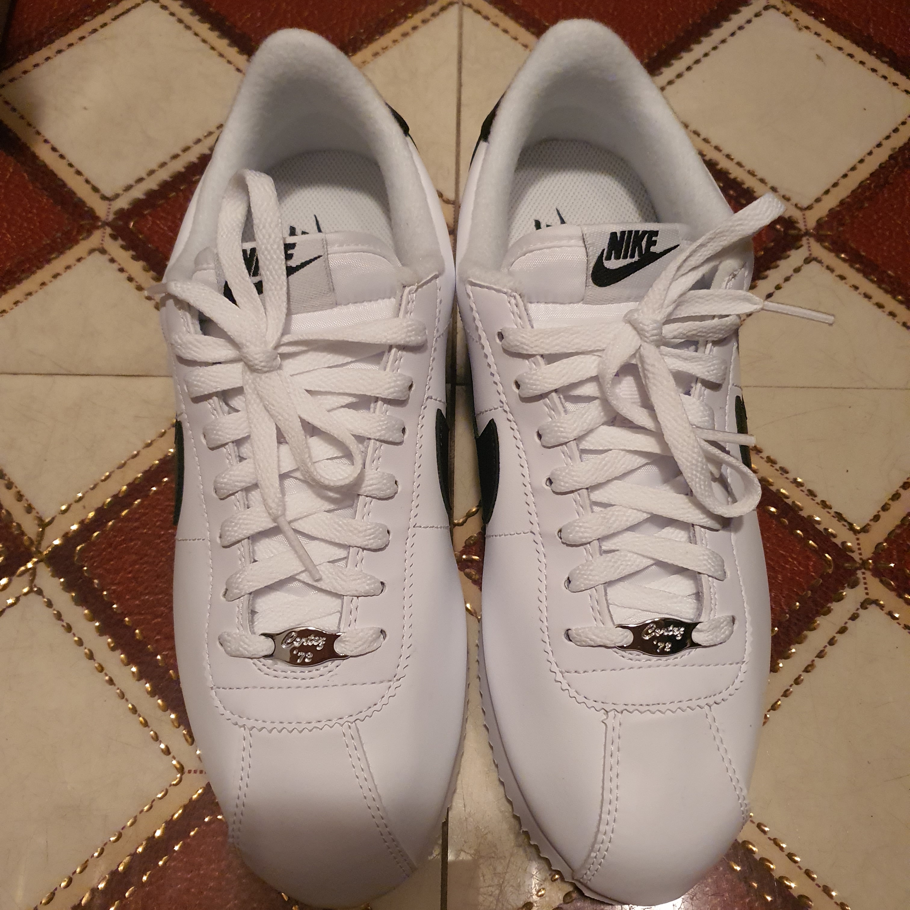 Nike Cortez Basic Leather White Black 2017 착용 스타일