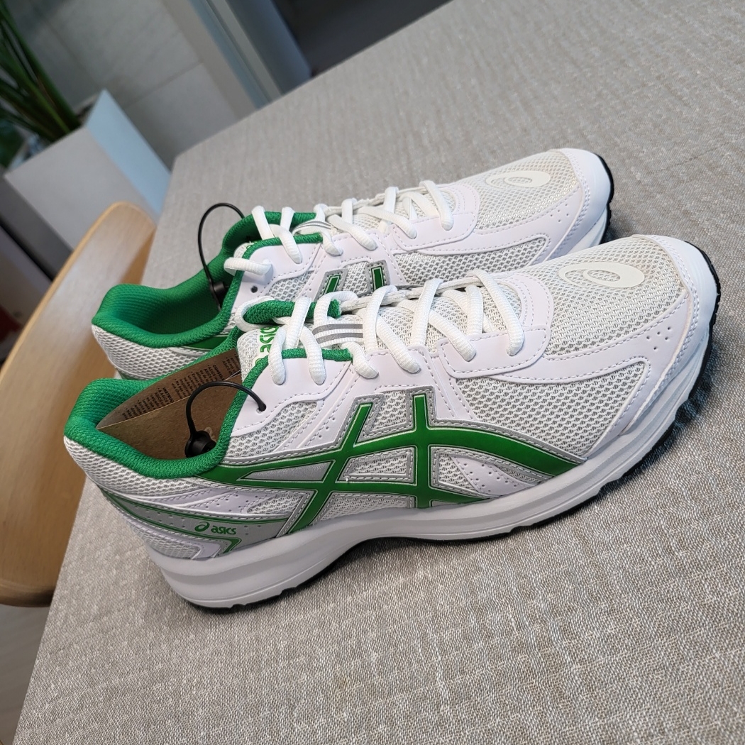 Asics Jog 100 S White Green - 2E Wide 착용 스타일