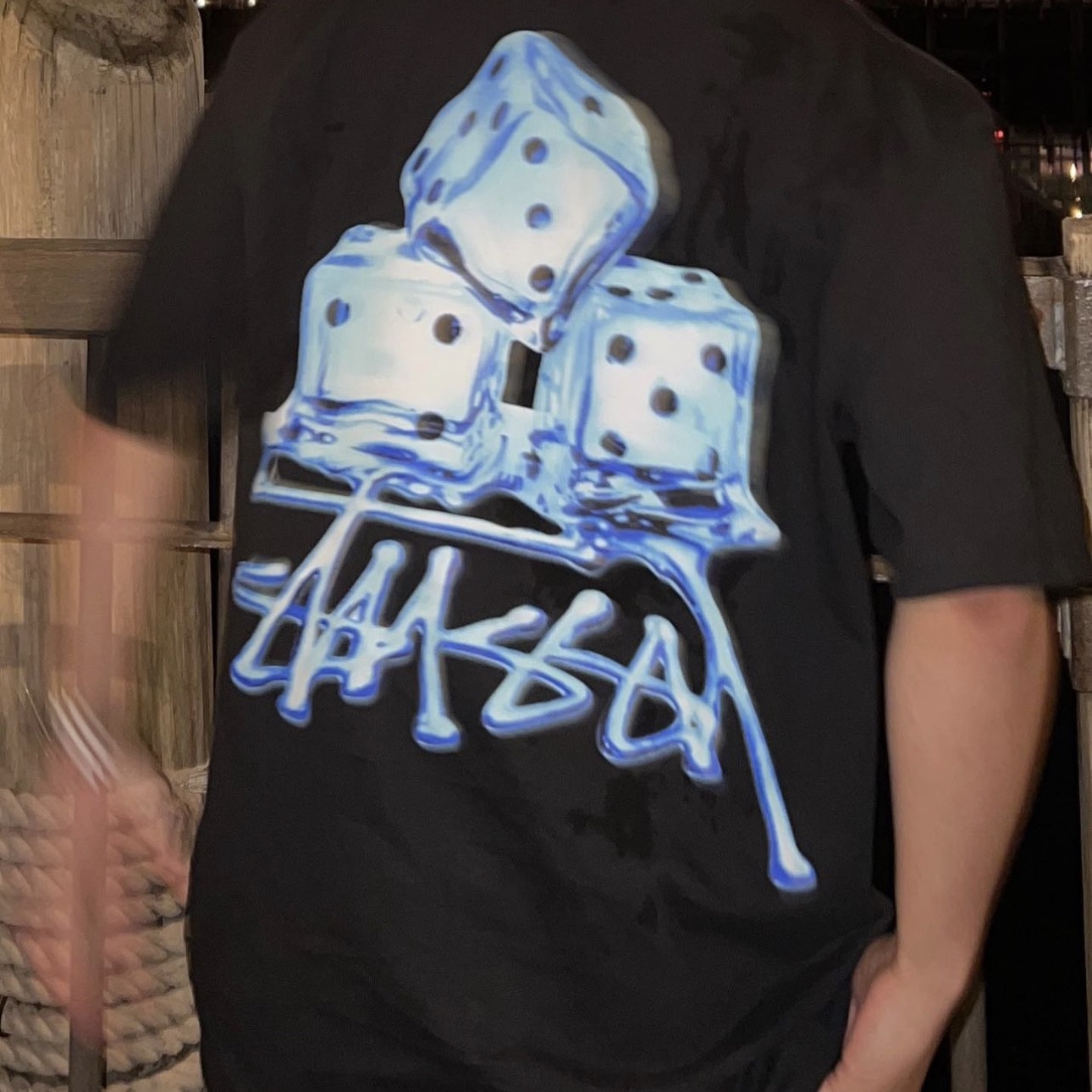 Stussy Melted T-Shirt Black 착용 스타일 - 1