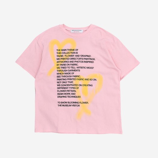 더뮤지엄비지터 하트 스프레이드 티셔츠 핑크