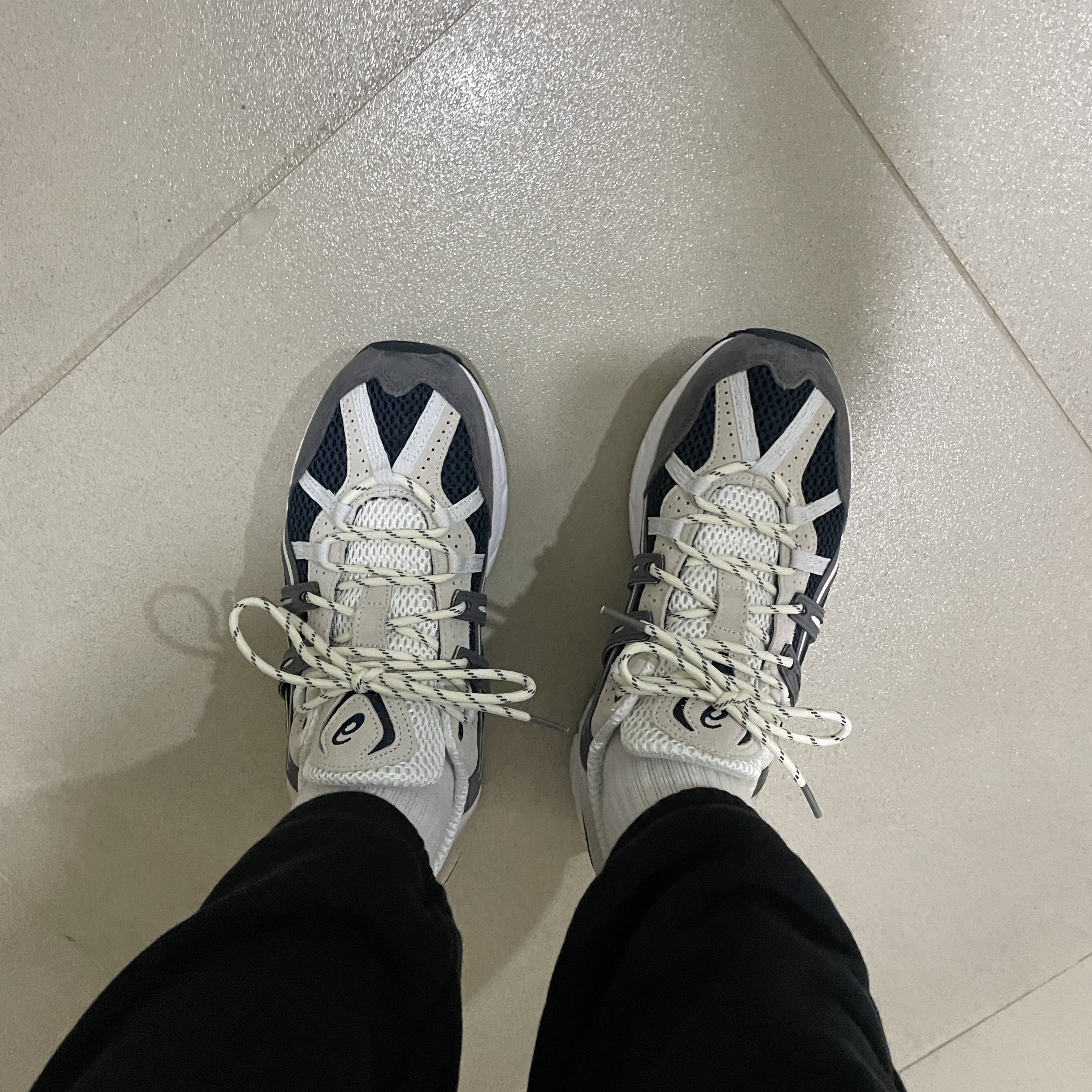 Asics Gel-Sonoma 15-50 French Blue 착용 스타일
