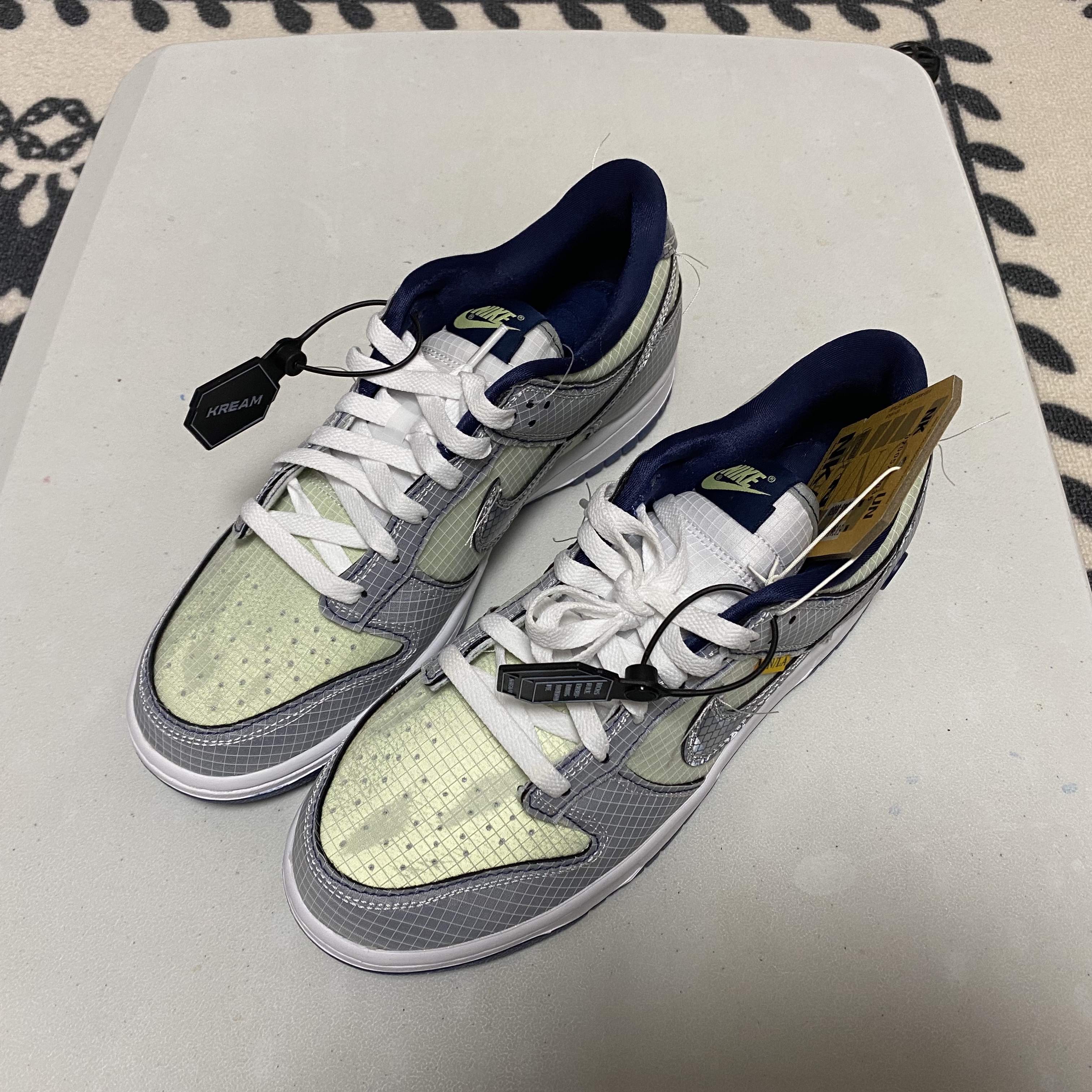 Nike x Union Dunk Low Passport Pack Pistachio 착용 스타일 - 3