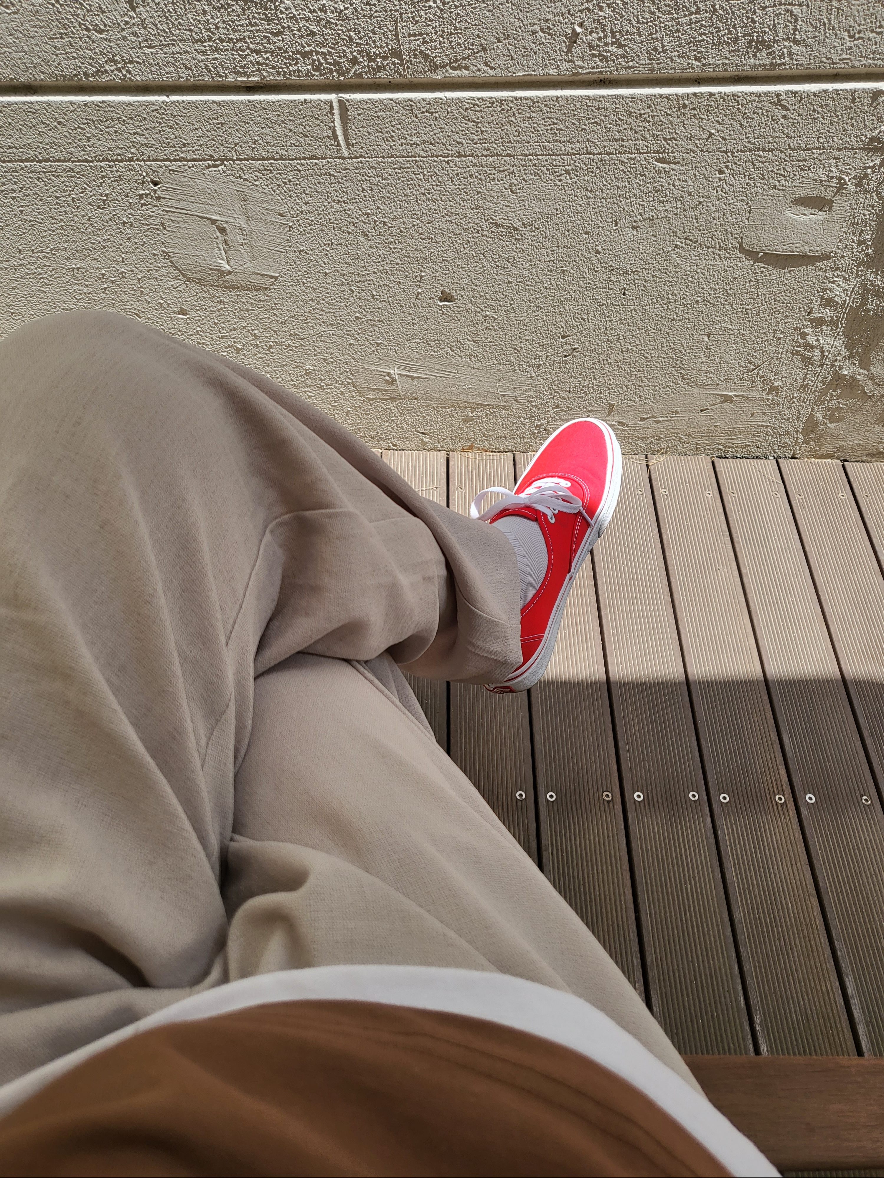Vans Authentic Red 착용 스타일