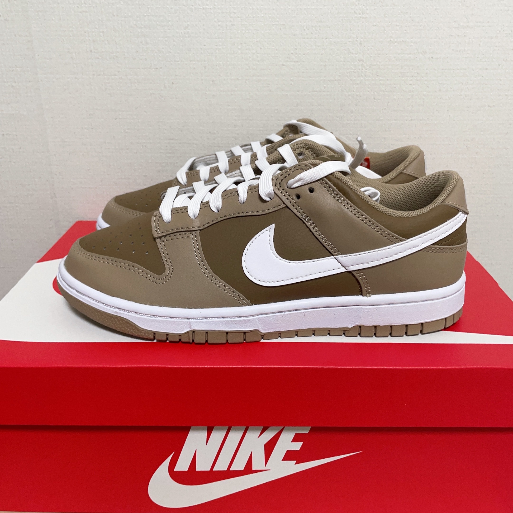 Nike Dunk Low Retro Khaki Hazel Rush 착용 스타일