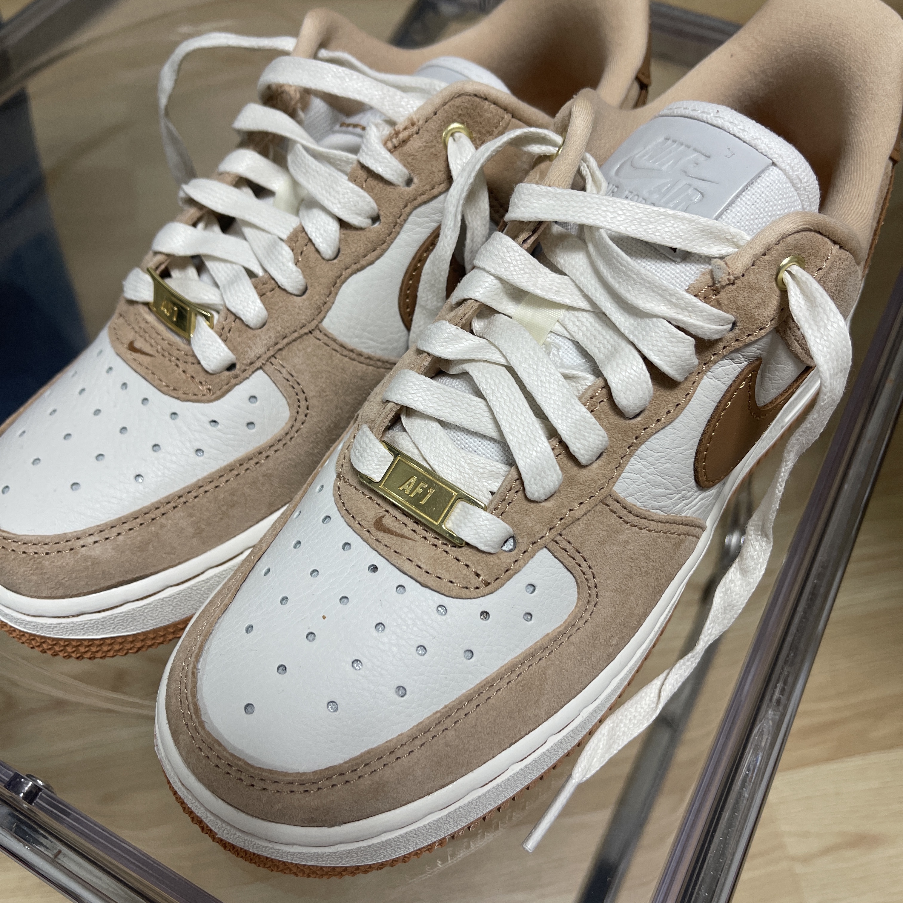 (W) Nike Air Force 1 LXX Flax 착용 스타일