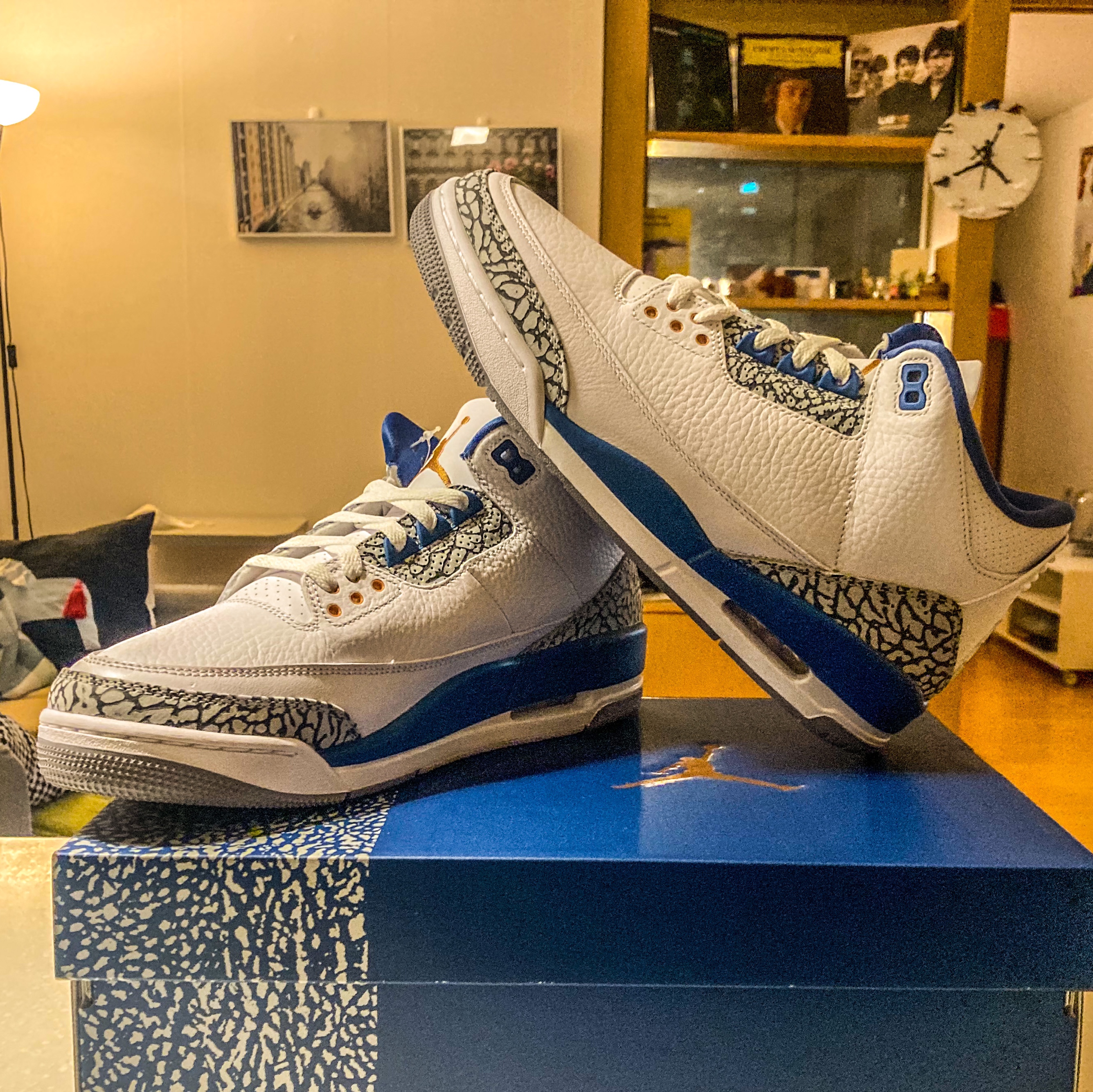 Jordan 3 Retro True Blue and Copper 착용 스타일 - 1
