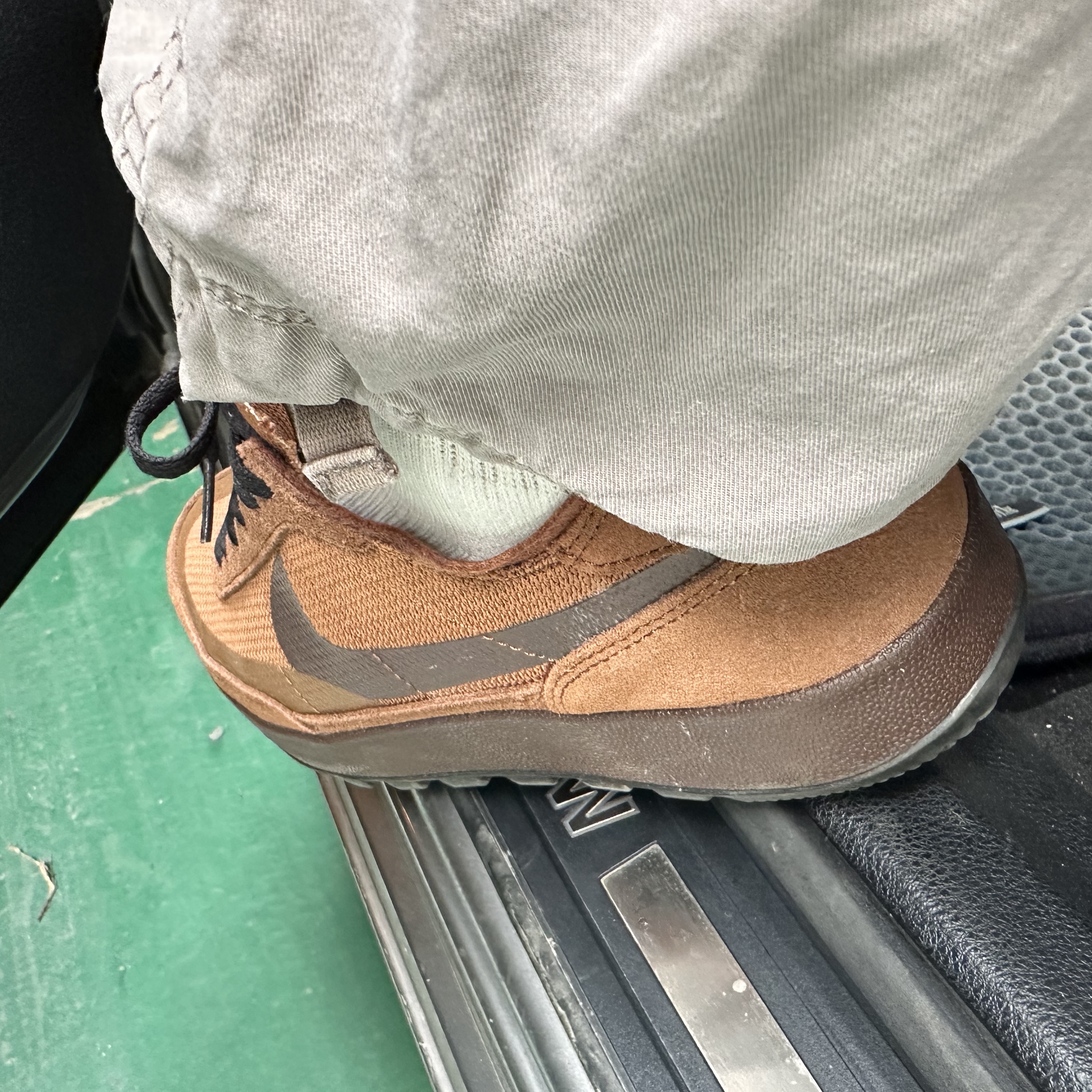 Nike x Tom Sachs General Purpose Shoe Brown 착용 스타일