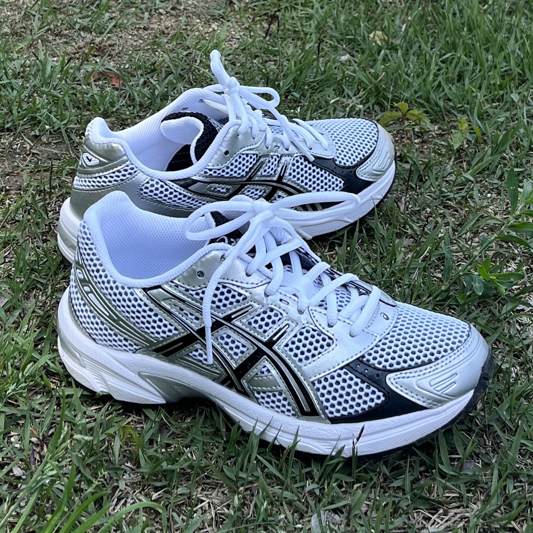Asics Gel-1130 White Black 착용 스타일