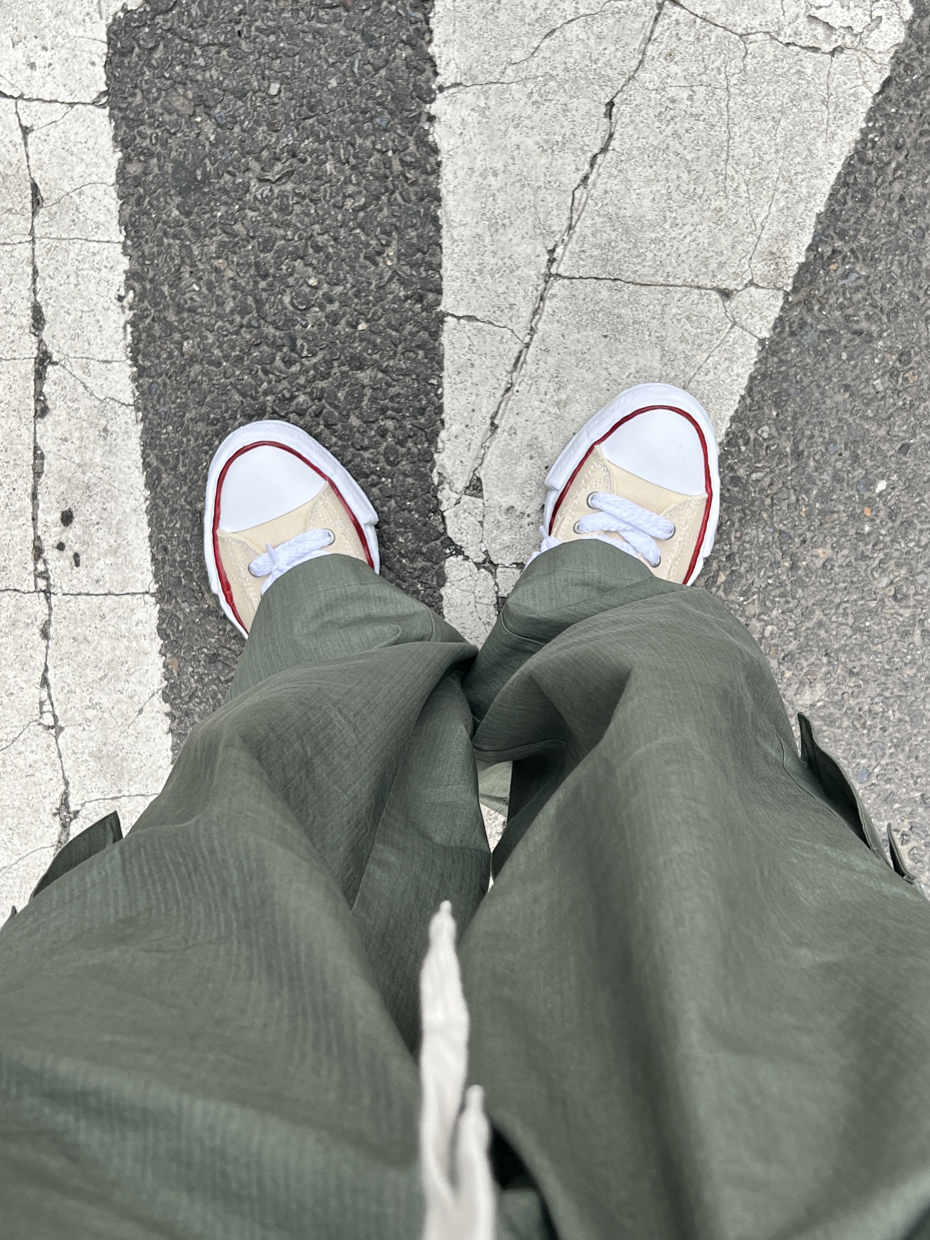 Maison Mihara Yasuhiro Peterson OG Sole Canvas Low-top Sneakers Natural 착용 스타일 - 2