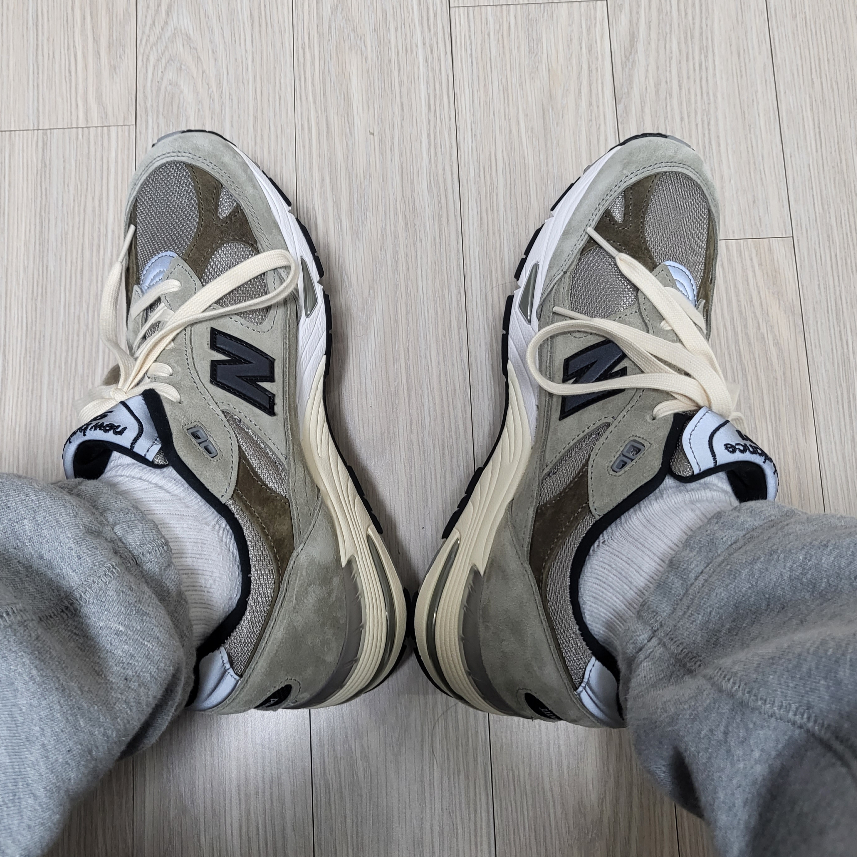 New Balance x JJJJound 991 Made in UK Grey, (W) New Balance x JJJJound 991 Made in UK Grey 착용 스타일 - 3