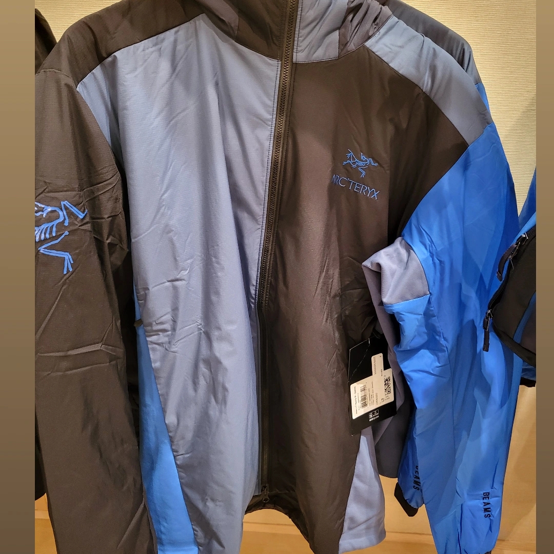 Arc'teryx x Beams Atom LT Hoody Boro Blue 착용 스타일