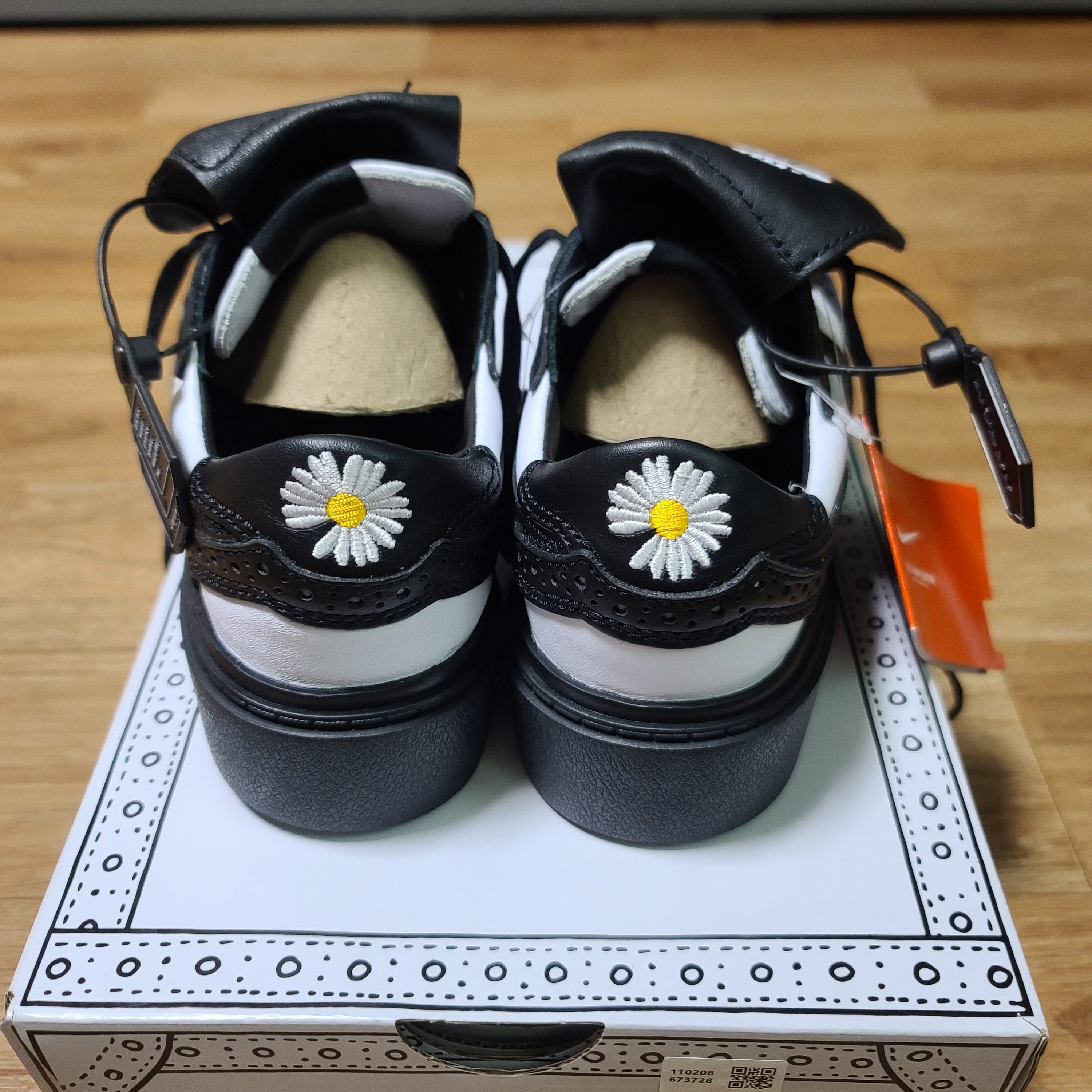 Nike x Peaceminusone Kwondo1 Black and White 착용 스타일 - 2
