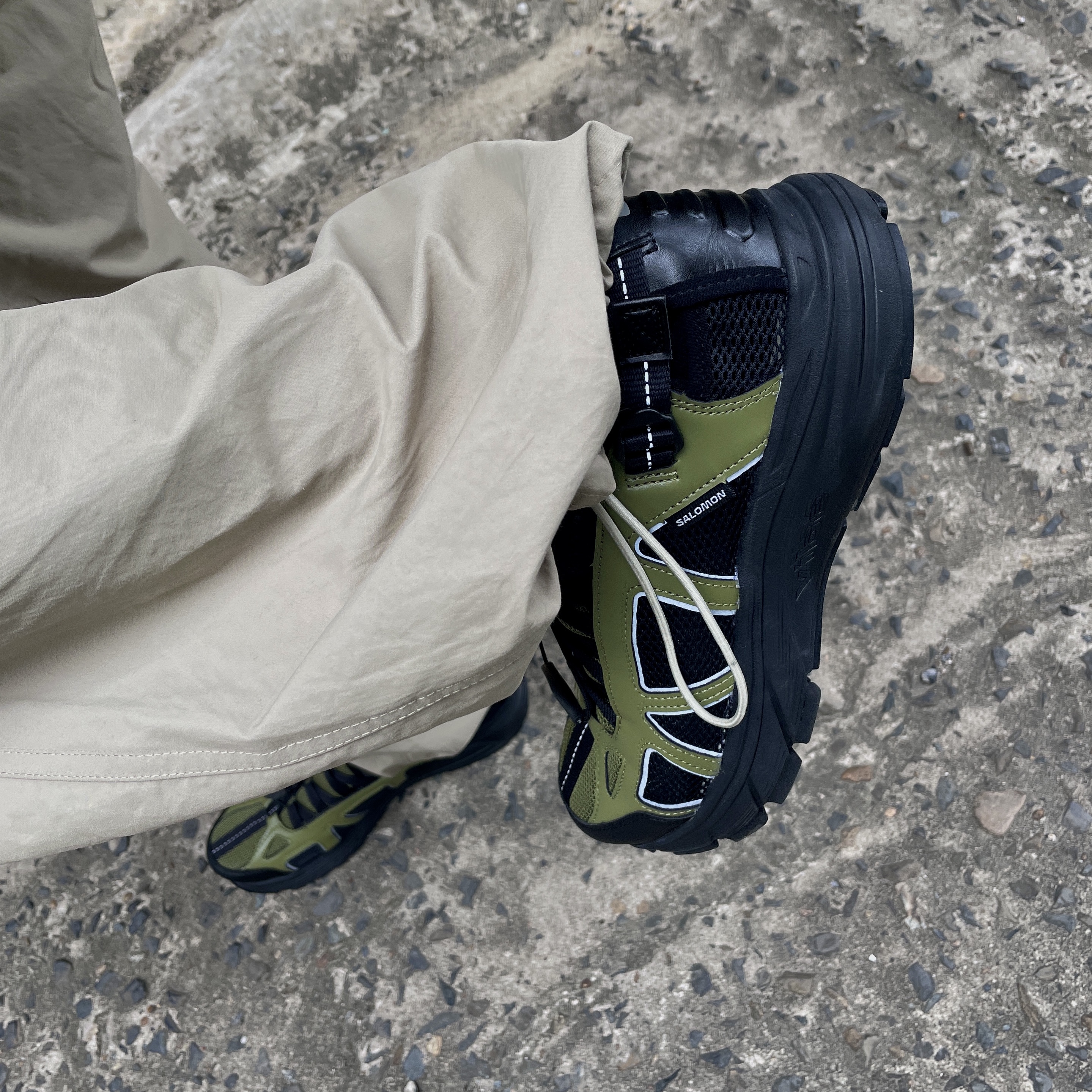 Salomon x Gramicci Techsonic Mayfly Black 착용 스타일