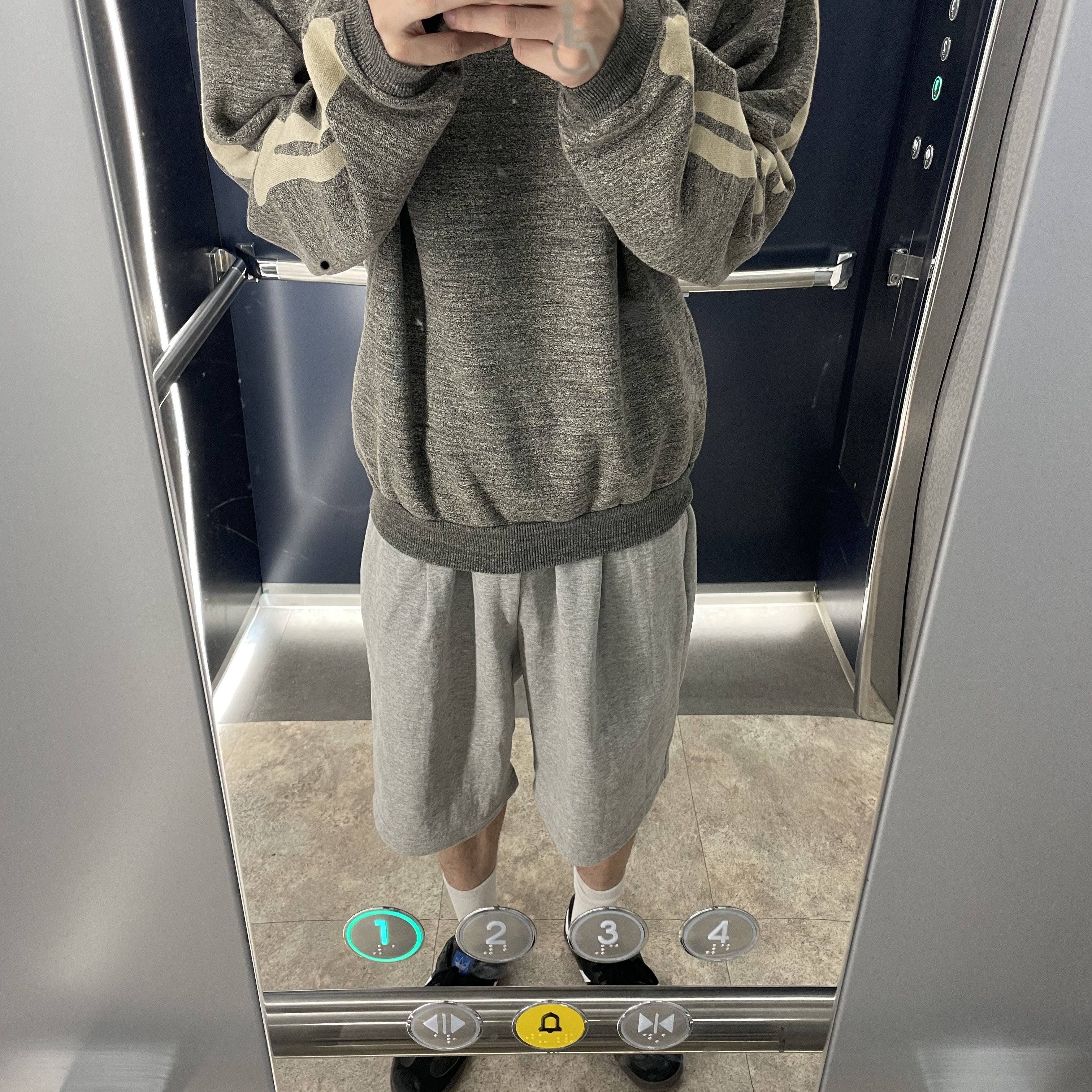 Kapital Fleece Big Crewneck Sweat Heather Charcoal 착용 스타일 - 1