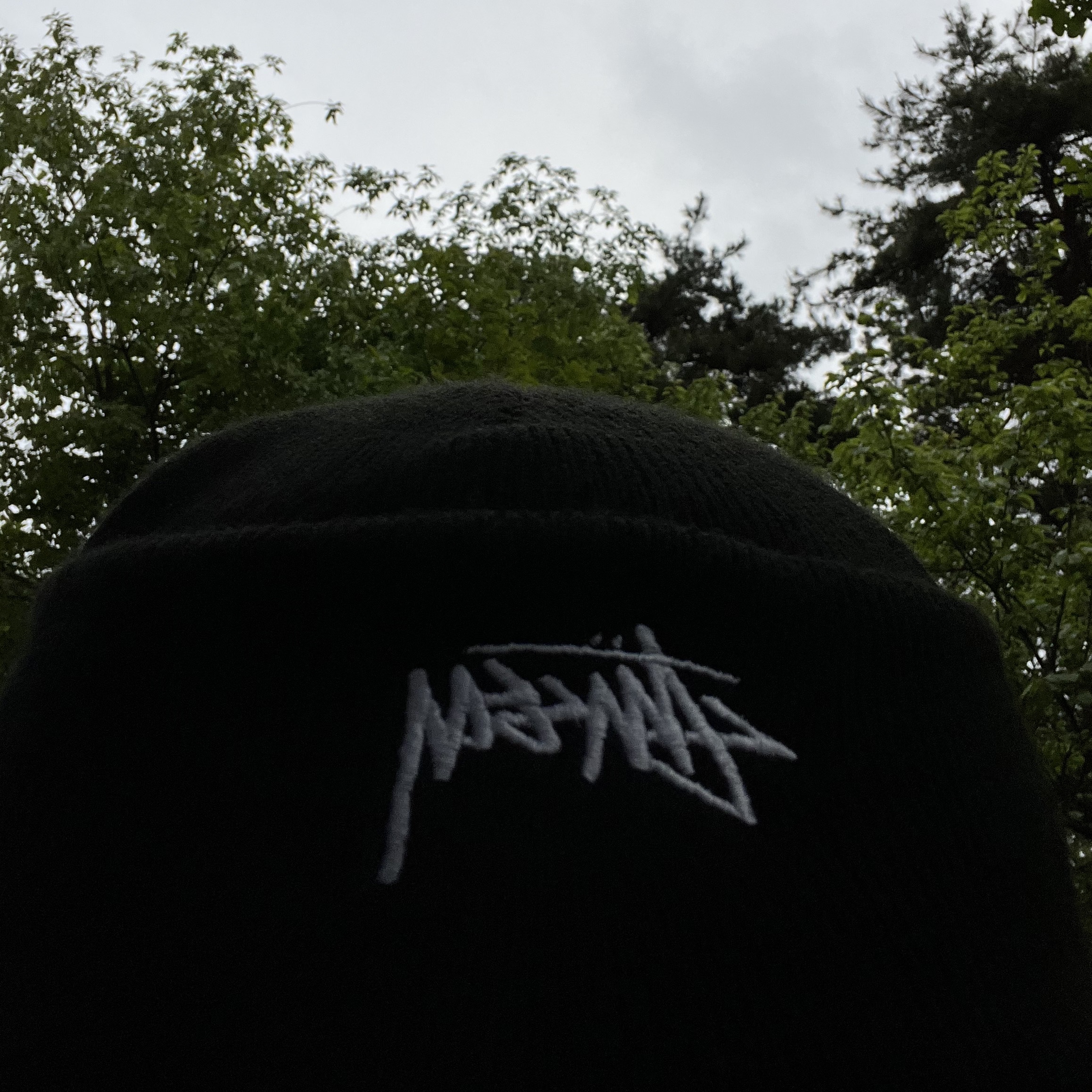 Stussy Stock Cuff Beanie Black 착용 스타일