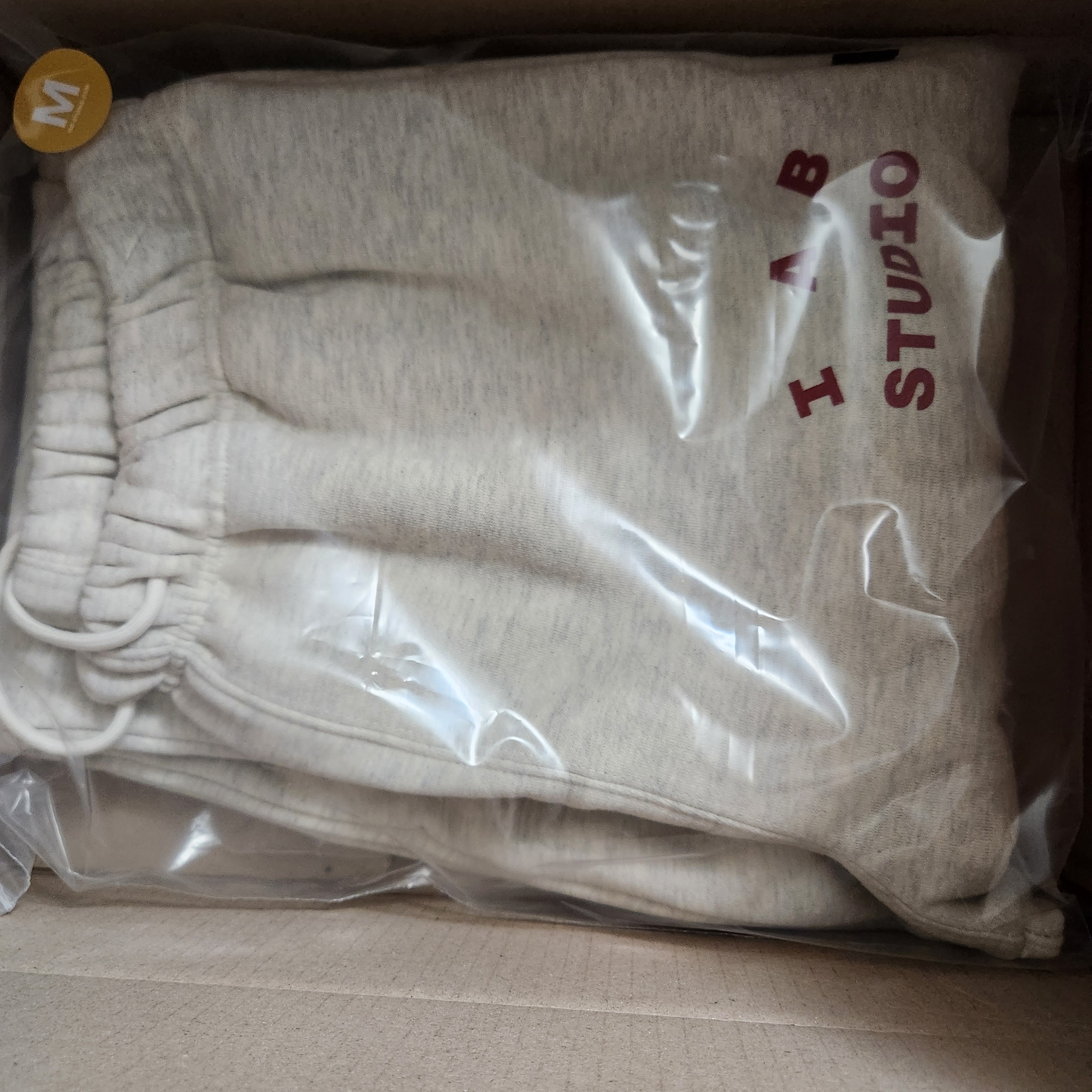 IAB Studio Sweatpants Oatmeal Burgundy - 23SS 착용 스타일