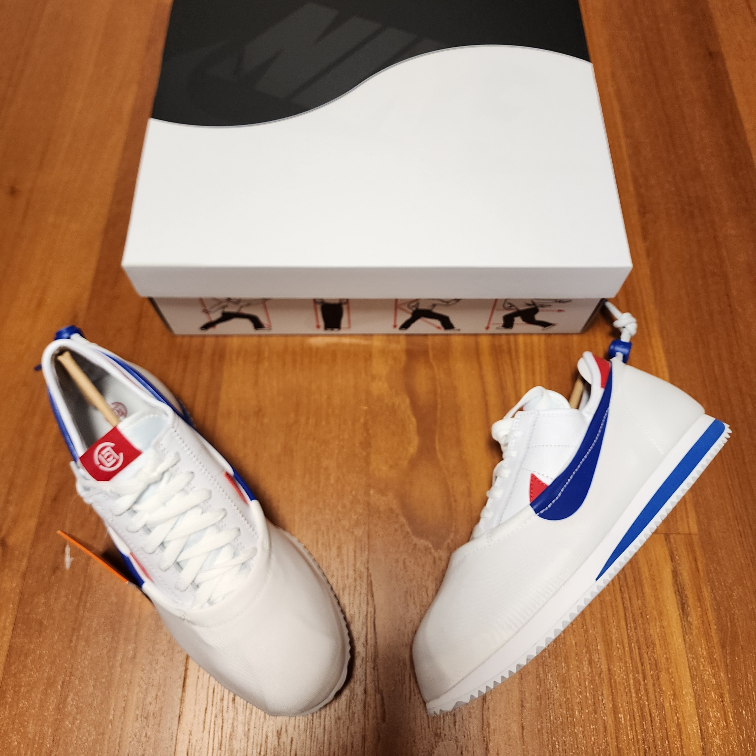 Nike x Clot Cortez SP White and Game Royal 착용 스타일 - 2