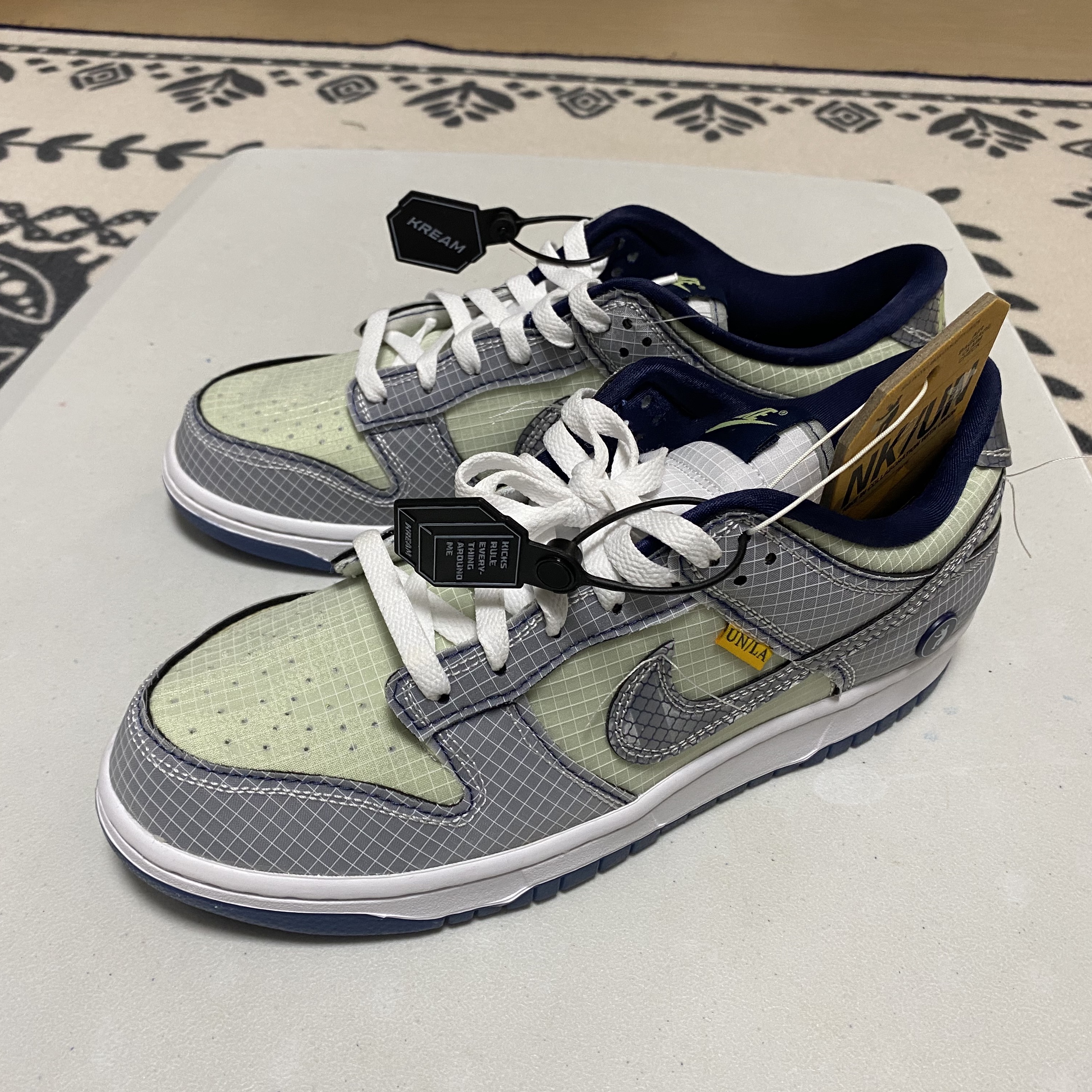 Nike x Union Dunk Low Passport Pack Pistachio 착용 스타일 - 1