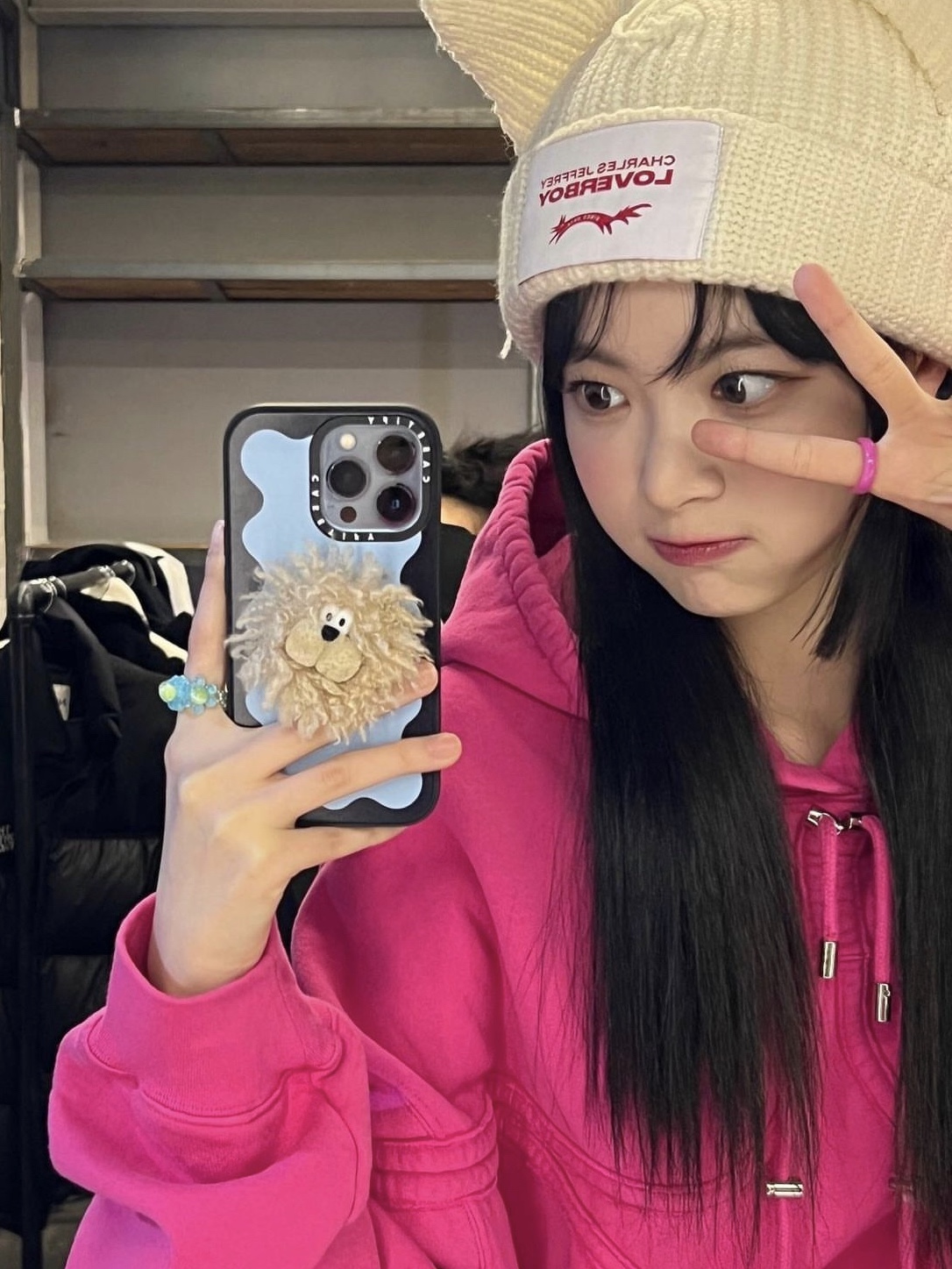 Charles Jeffrey Loverboy Chunky Ears Beanie Ecru 착용 스타일