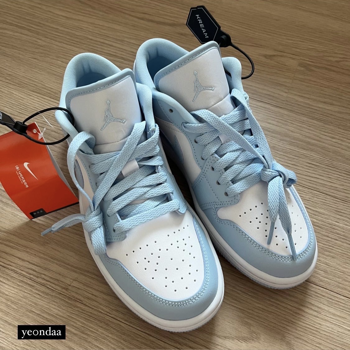 (W) Jordan 1 Low White Ice Blue 착용 스타일 - 2
