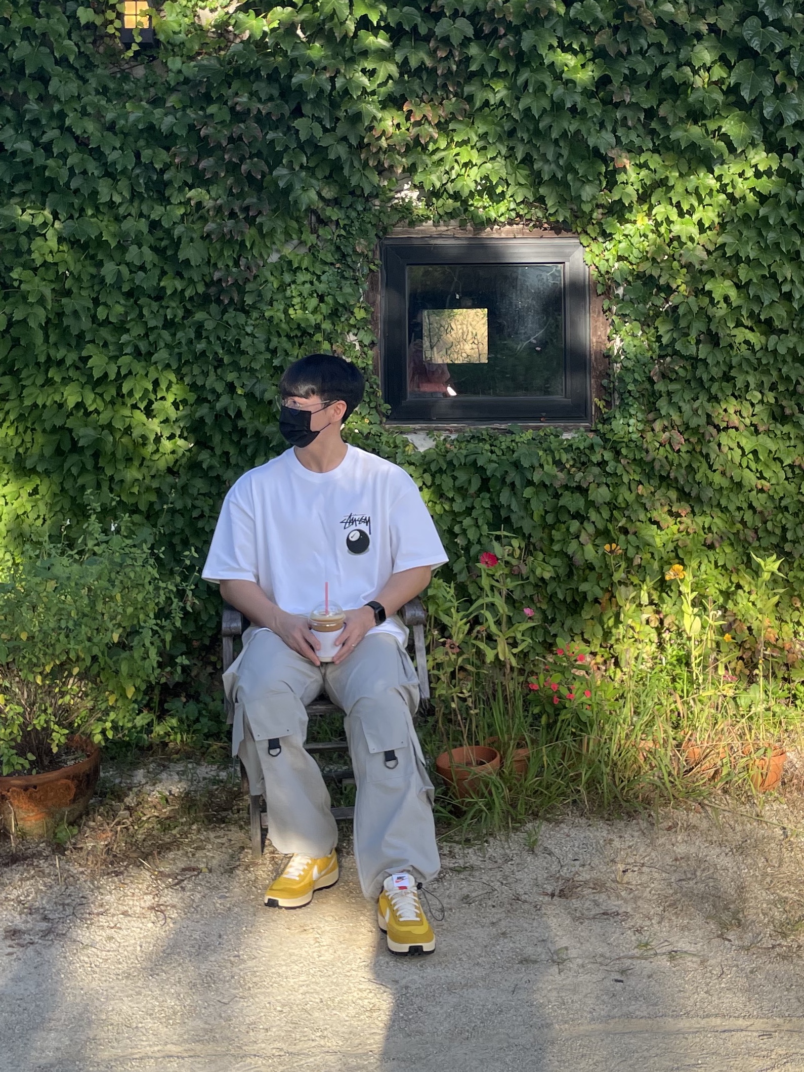 Nike x Stussy NRG FL SS 8 Ball T-Shirt White (DO9322-100), Nike x Tom Sachs General Purpose Shoe Archive 착용 스타일