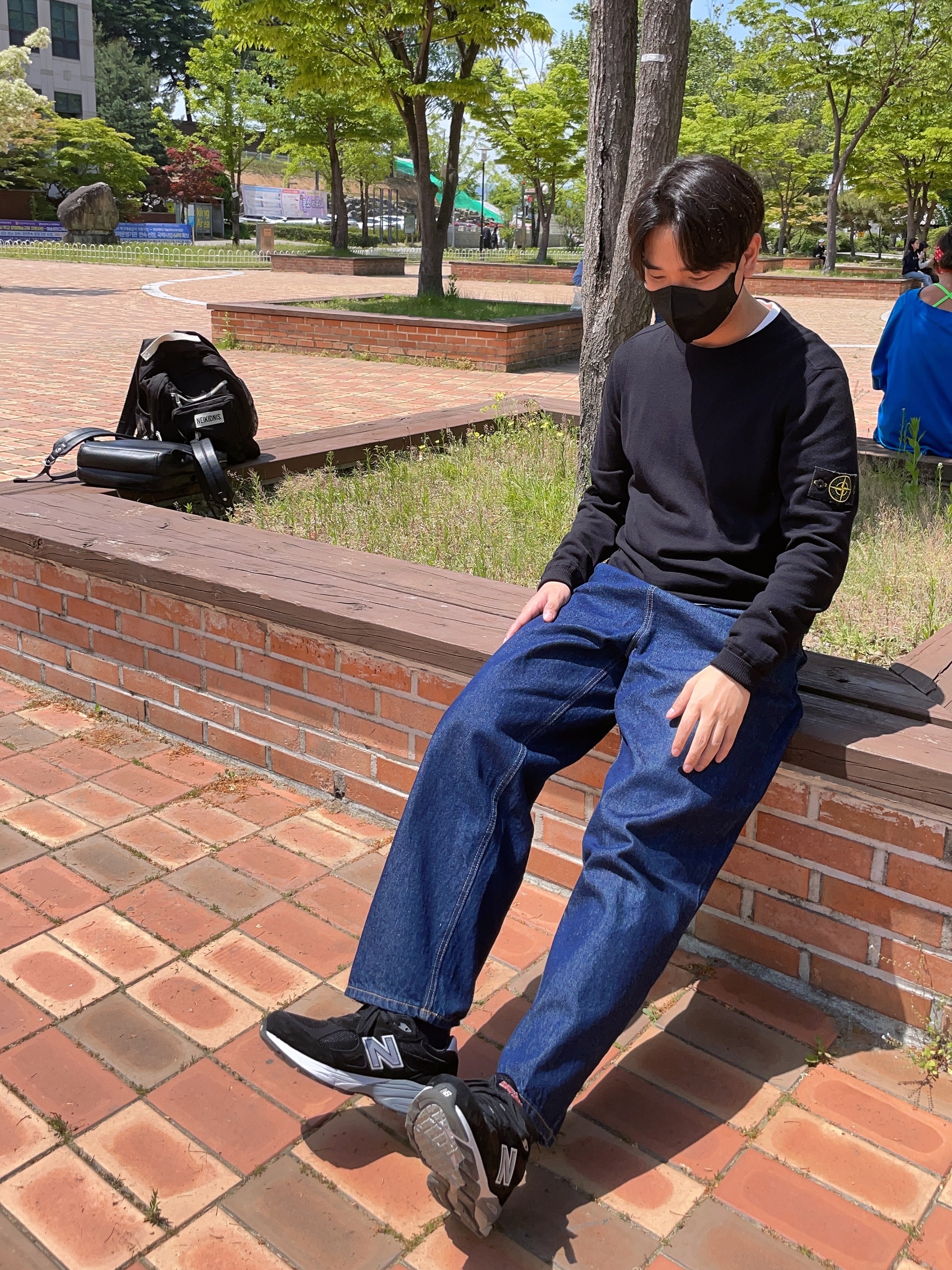New Balance 990v3 Made in USA Black - D Standard, Stone Island 526C4 Light Wool Crewneck Knit Navy Blue - 21FW 착용 스타일