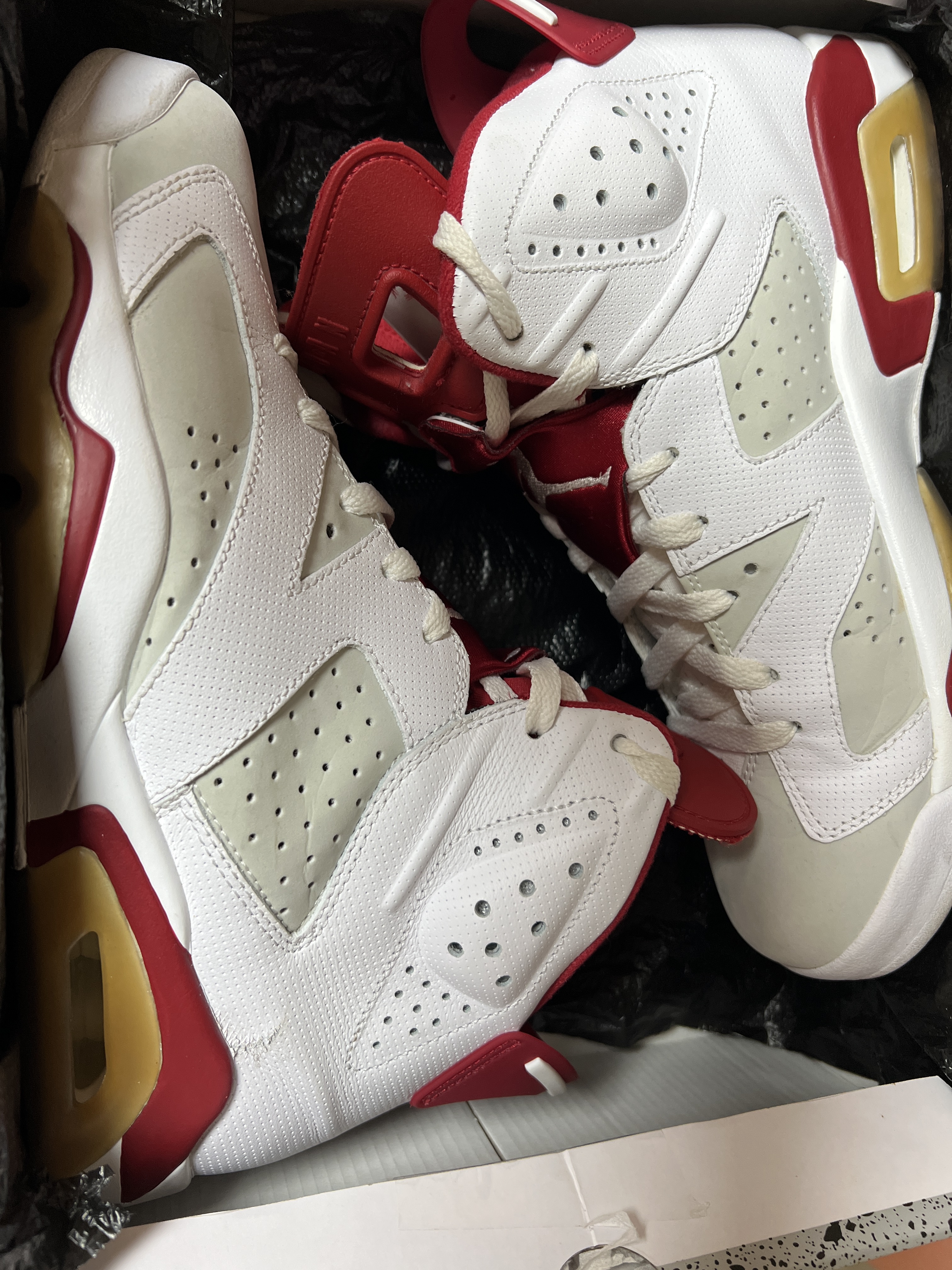 Jordan 6 Retro Alternate 착용 스타일