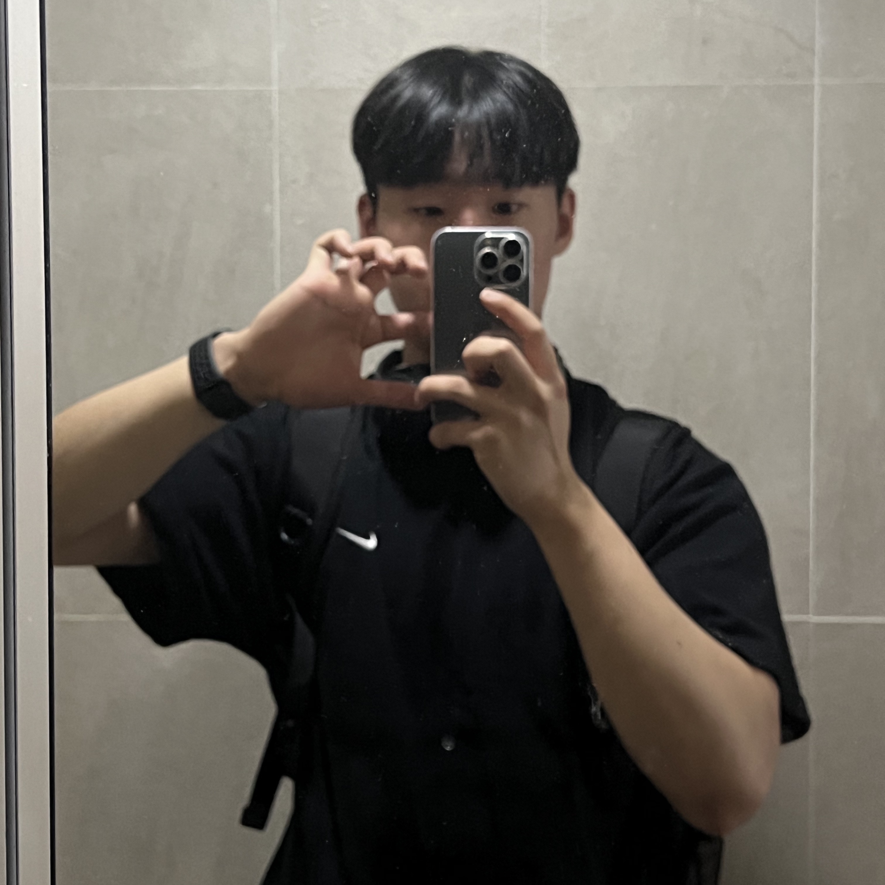 Nike NRG Solo Swoosh T-Shirt Black - US/EU 착용 스타일 - 1