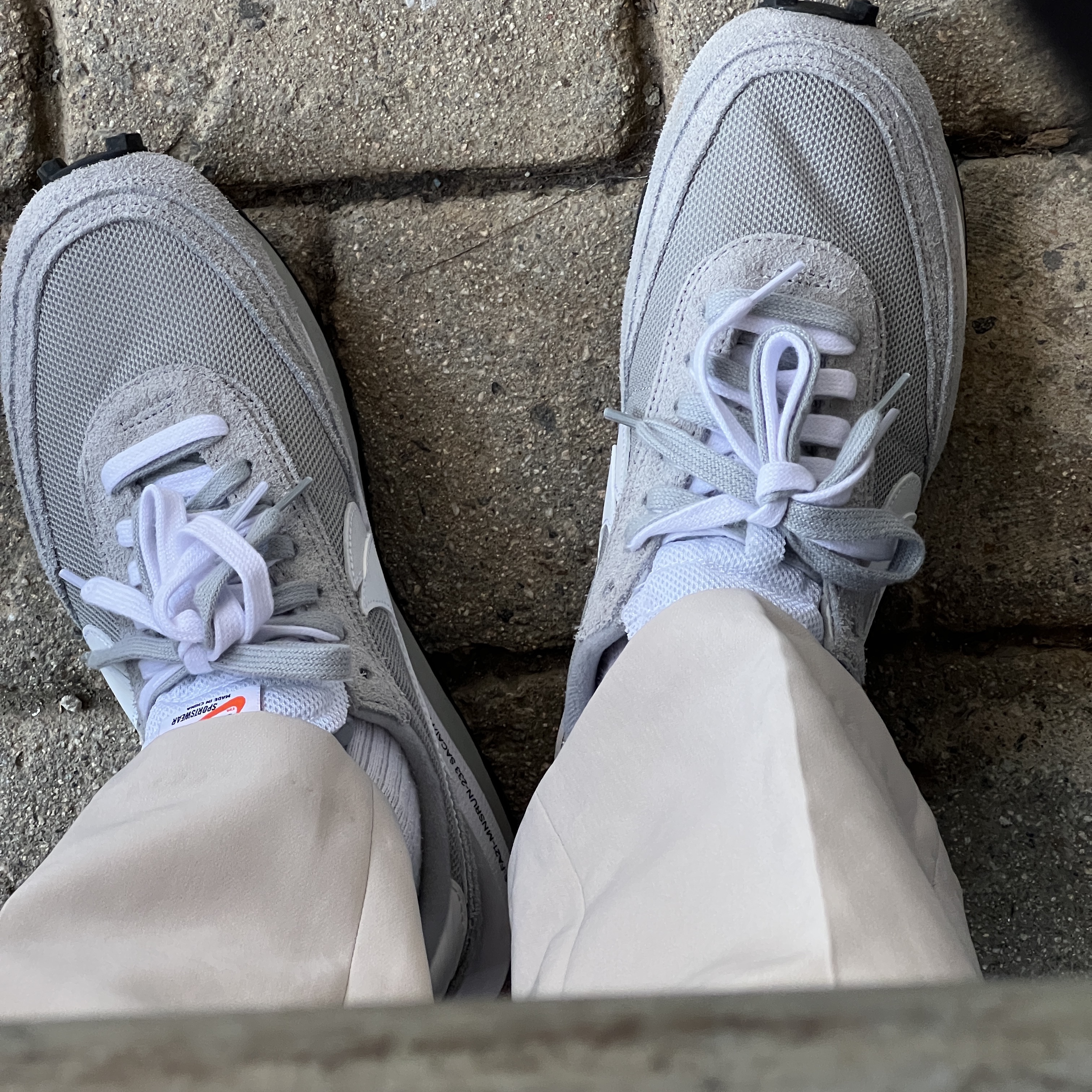 Nike x Sacai x Fragment LDWaffle Light Smoke Grey 착용 스타일