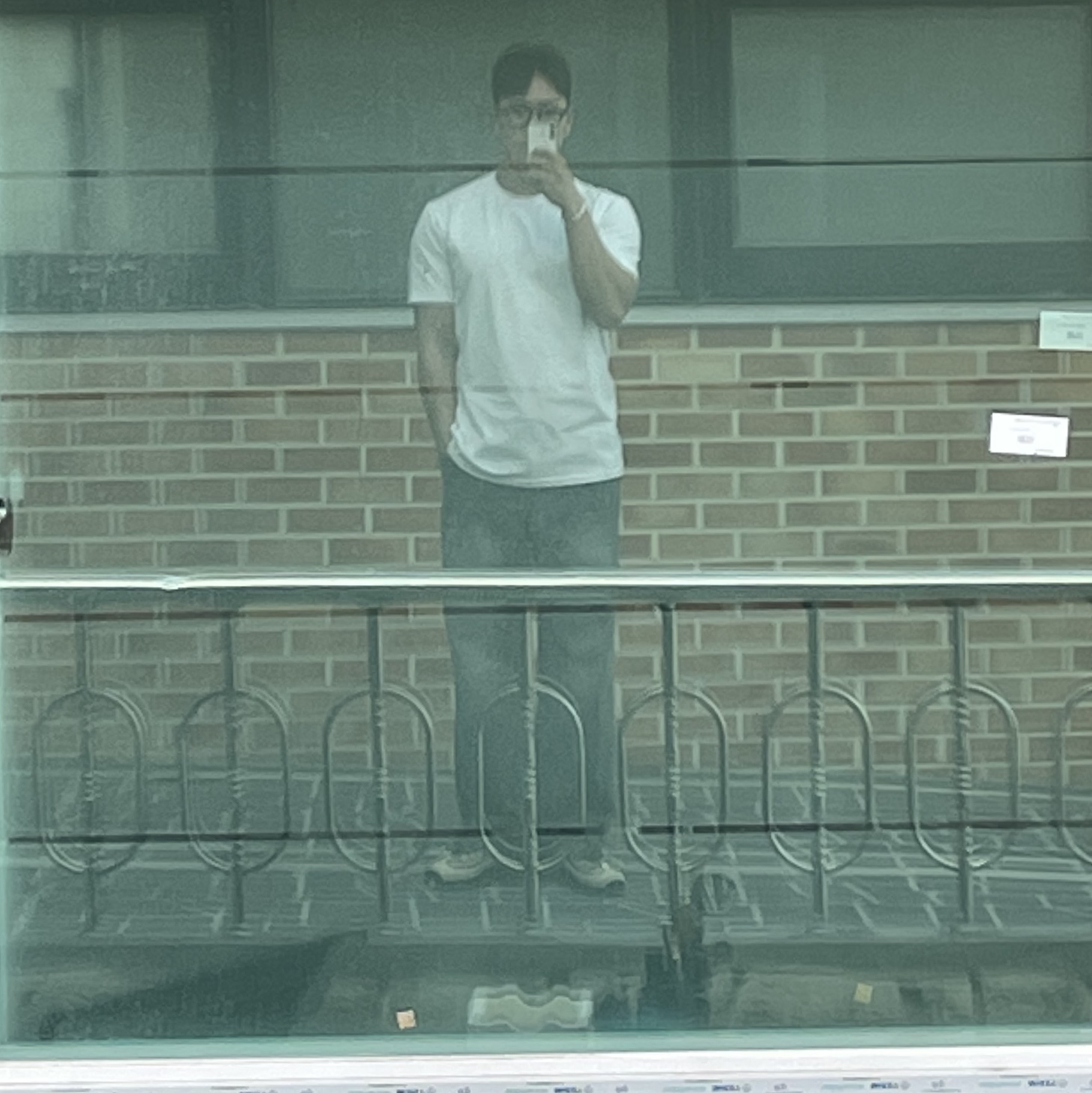 나이키 x 스투시 에어 페니 2 라탄 앤 라임스톤 착용 스타일 - 3