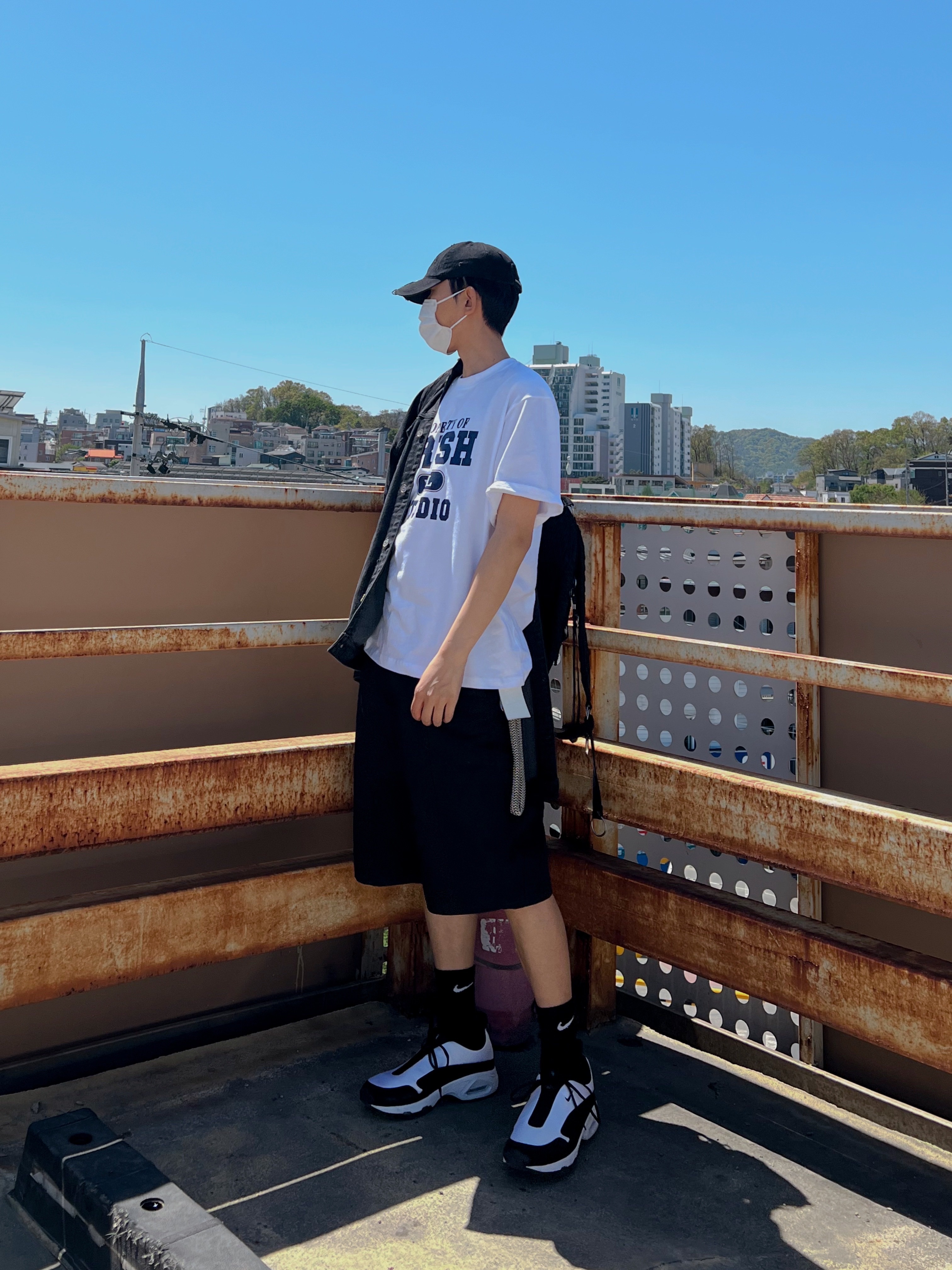 Nike x Comme des Garcons Homme Plus Air Max Sunder SP White Black 착용 스타일