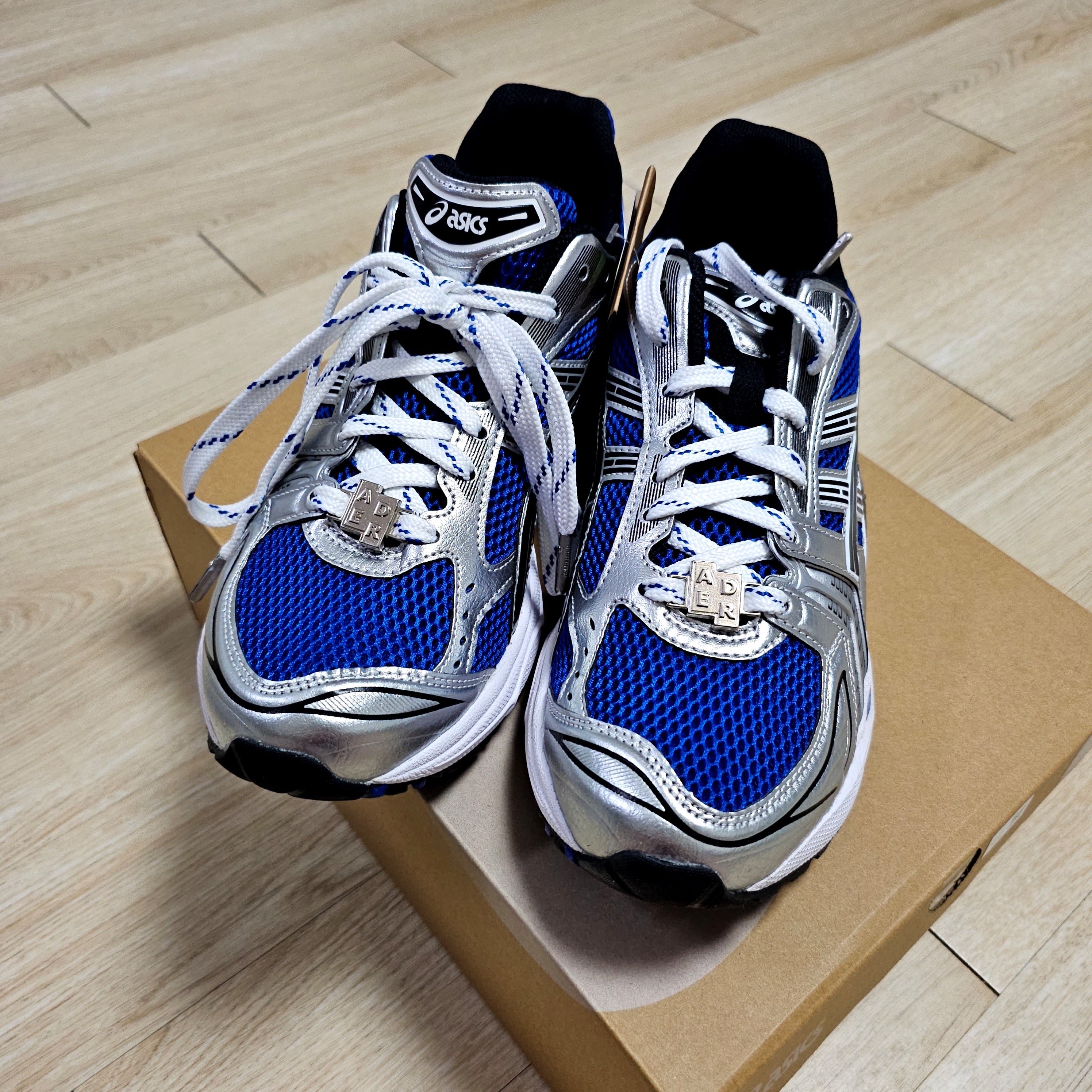 Asics Gel-Kayano 14 Monaco Blue Black 착용 스타일 - 2