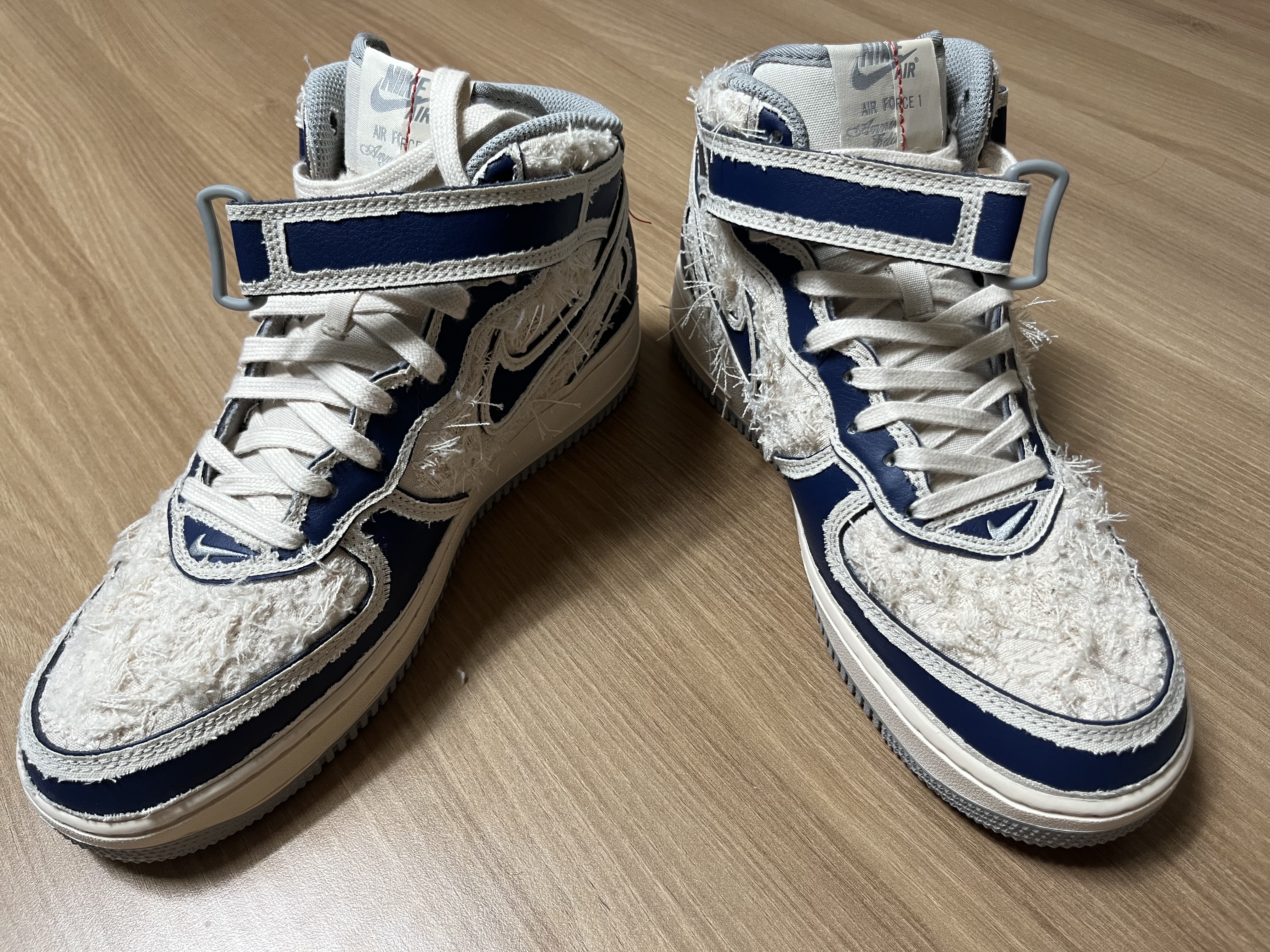 Nike Air Force 1 Mid '07 Pearl White 착용 스타일 - 2