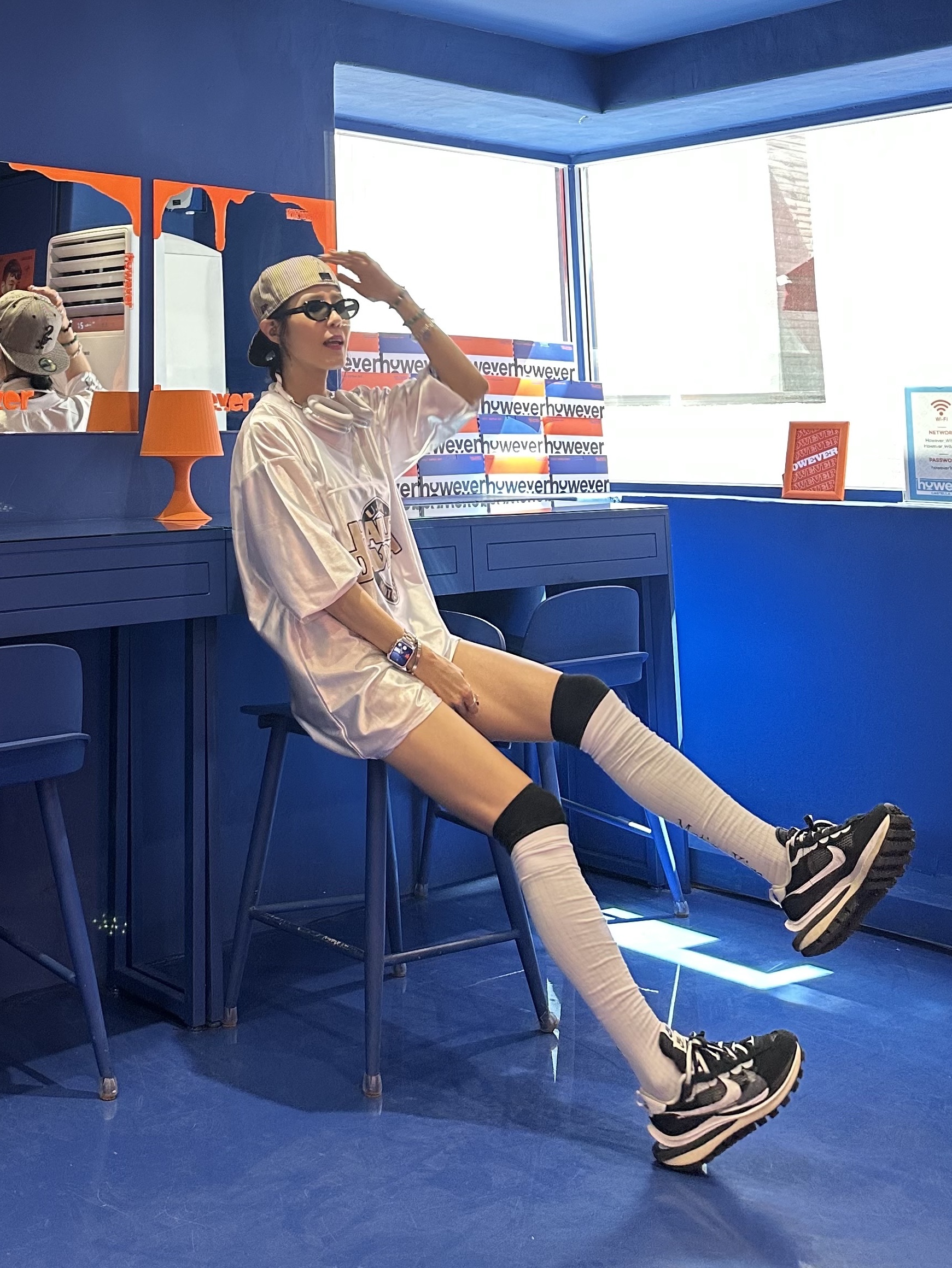 Nike x Sacai VaporWaffle Black White, Gentle Monster Le 01 Black 착용 스타일 - 1