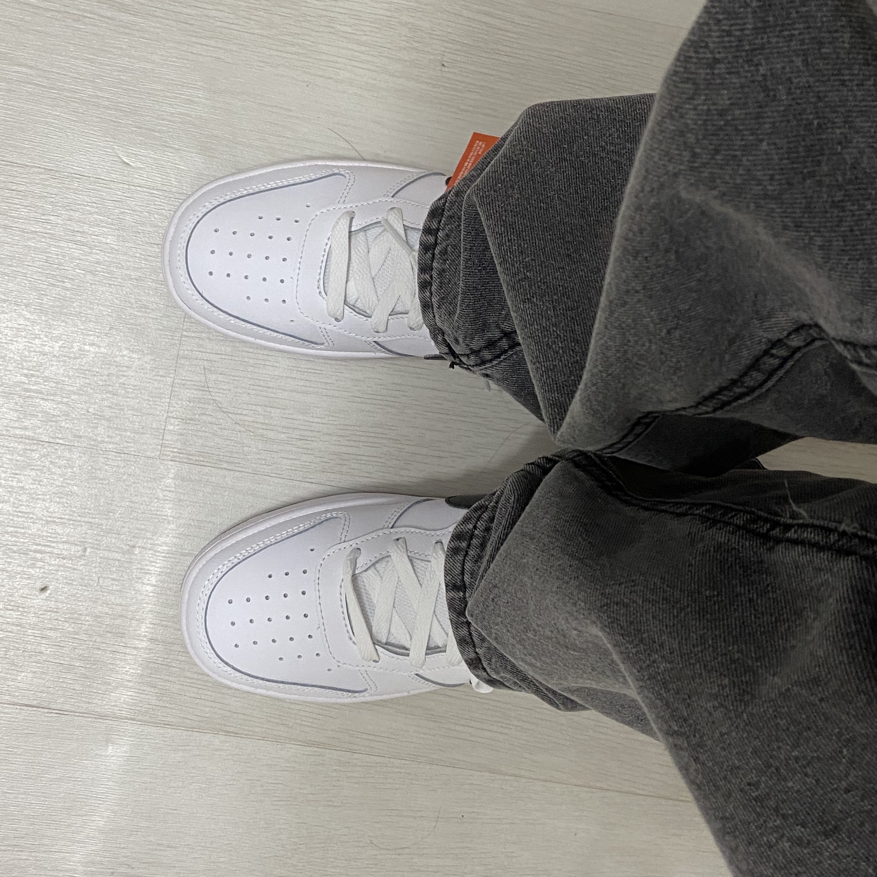 (GS) Nike Court Borough Low 2 White Black 착용 스타일 - 1