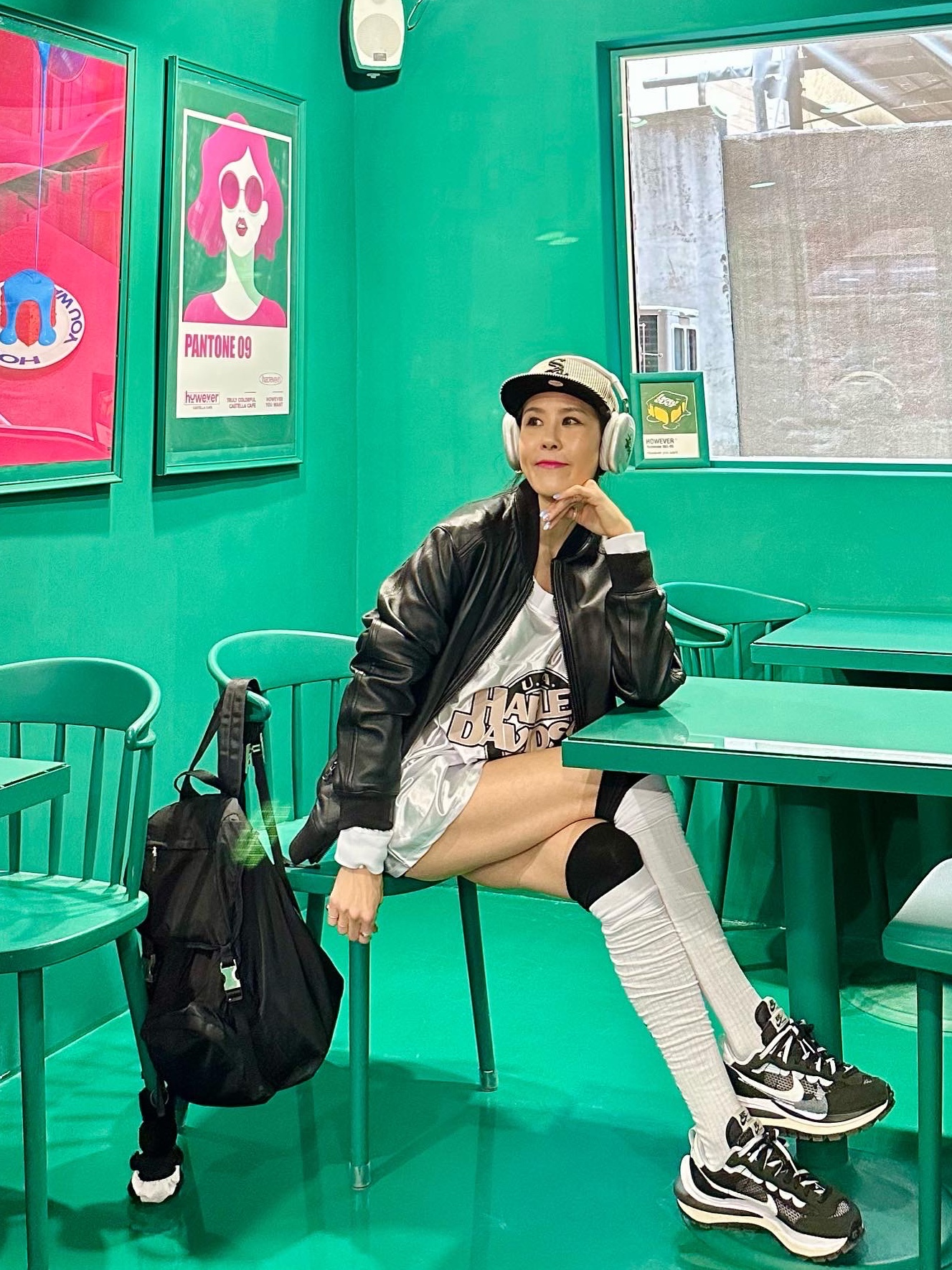 Nike x Sacai VaporWaffle Black White, Gentle Monster Le 01 Black 착용 스타일 - 4
