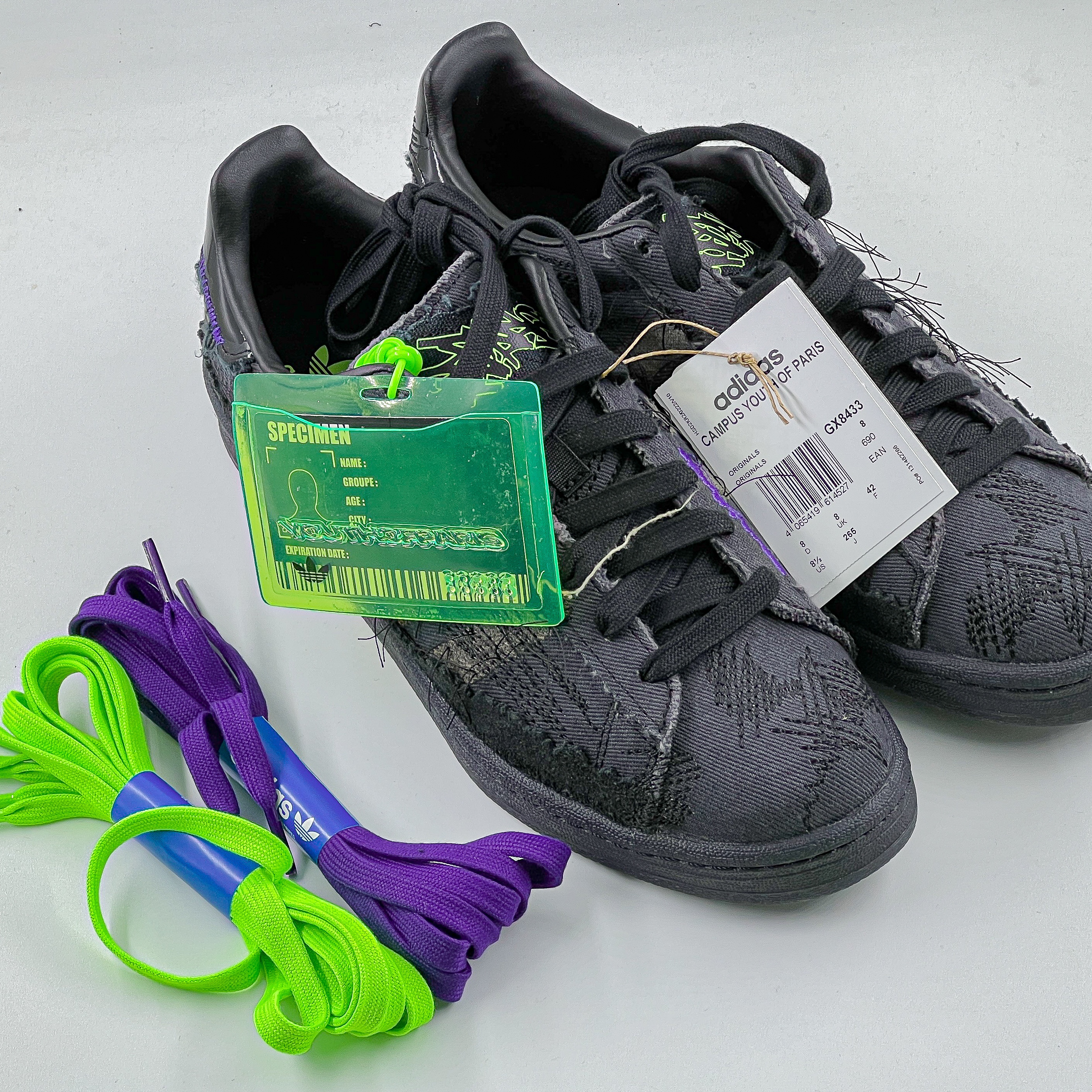 Adidas x Youth of Paris Campus 80s Core Black 착용 스타일 - 1