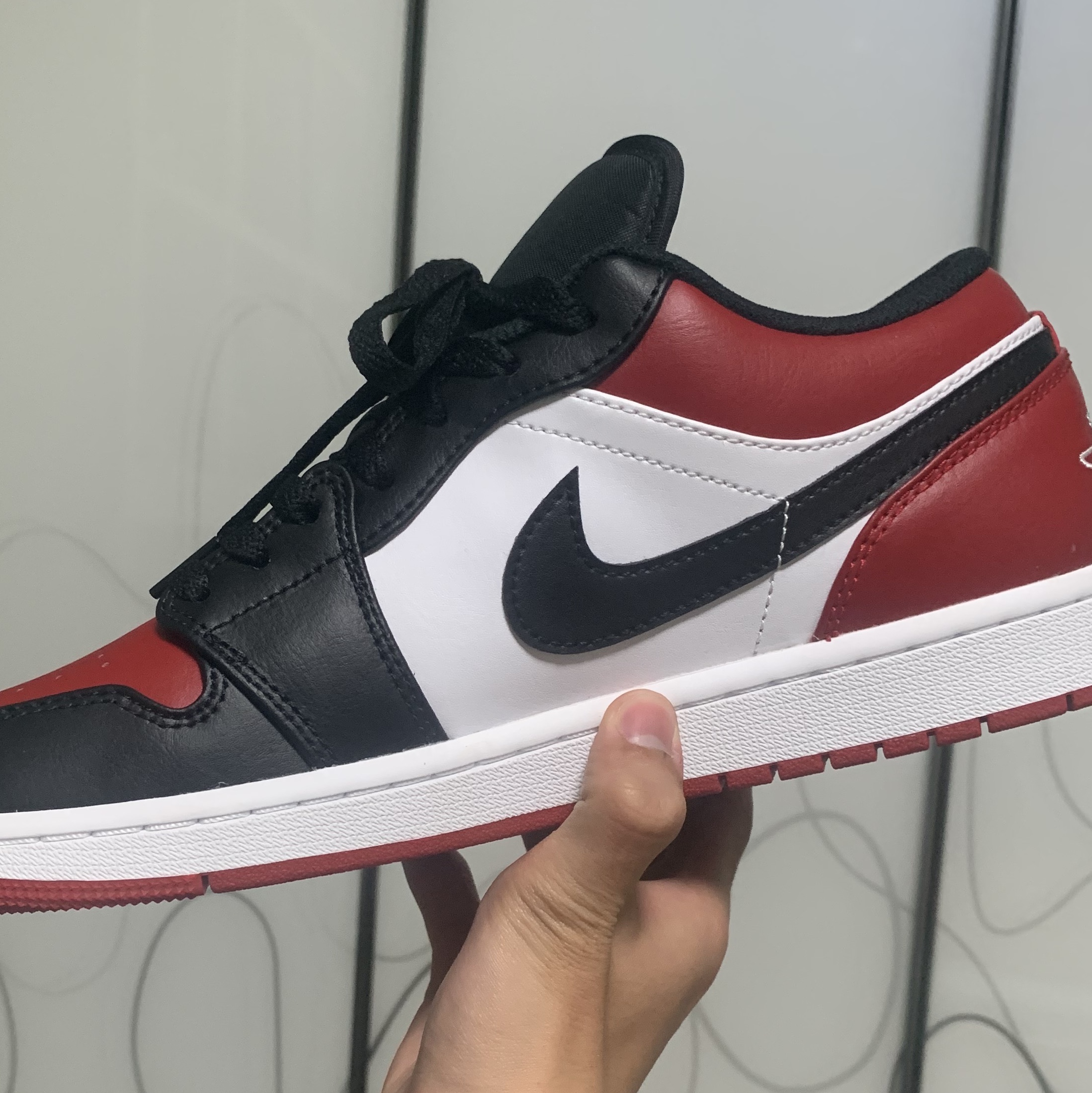 Jordan 1 Low Bred Toe 착용 스타일