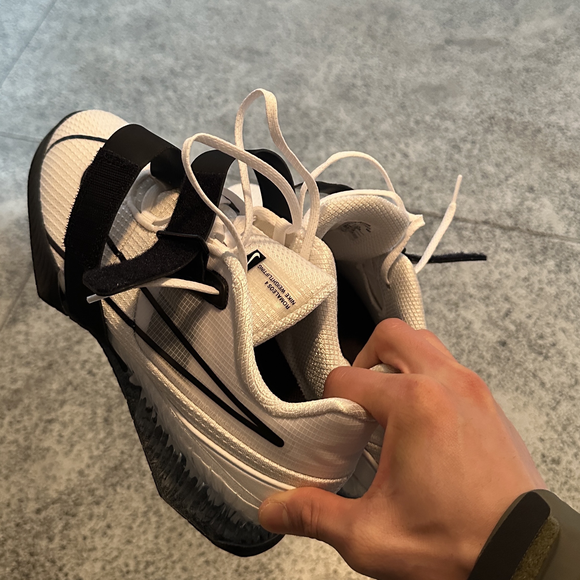 Nike Romaleos 4 White 착용 스타일 - 1