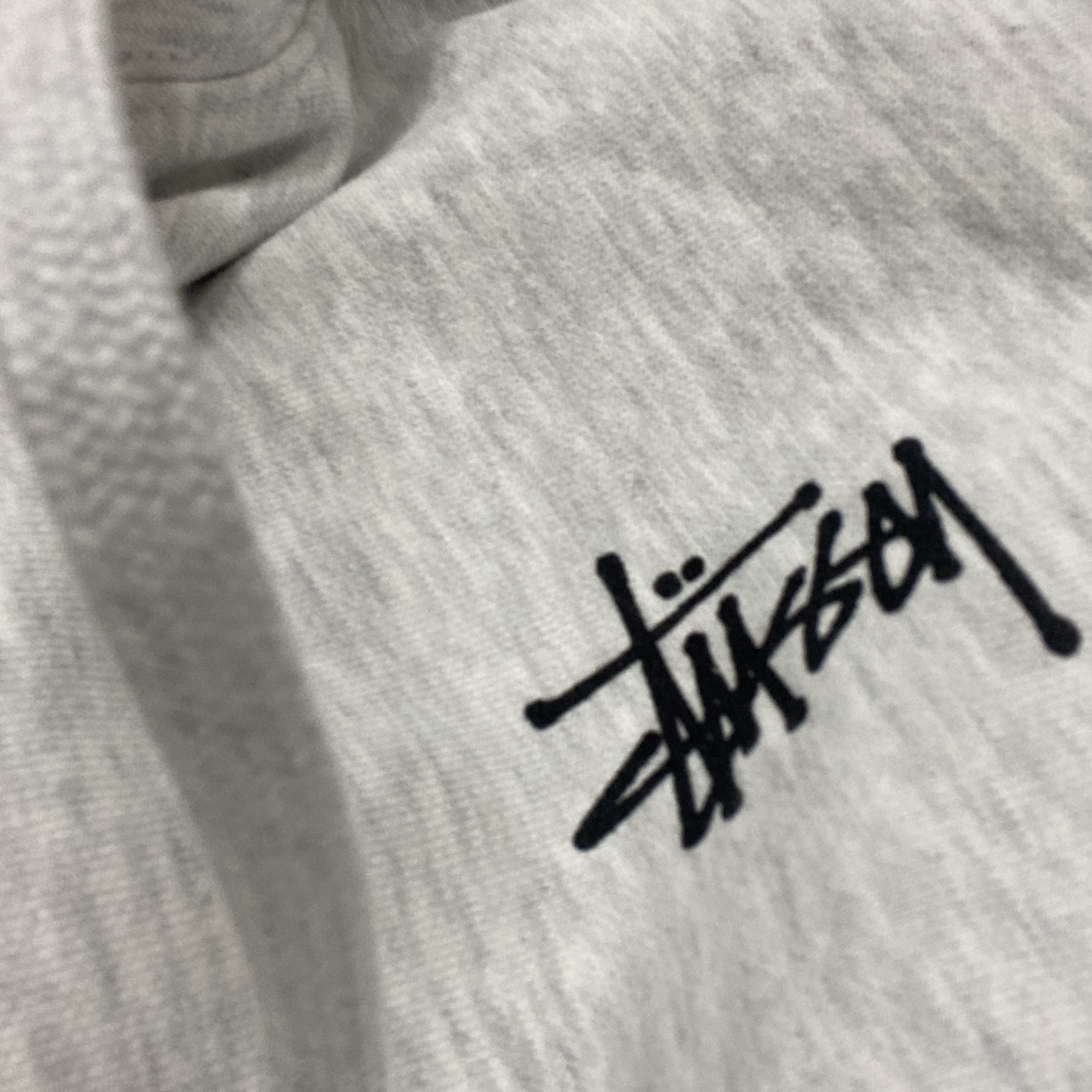 Stussy Basic Stussy Hoodie Ash Heather 2023 착용 스타일