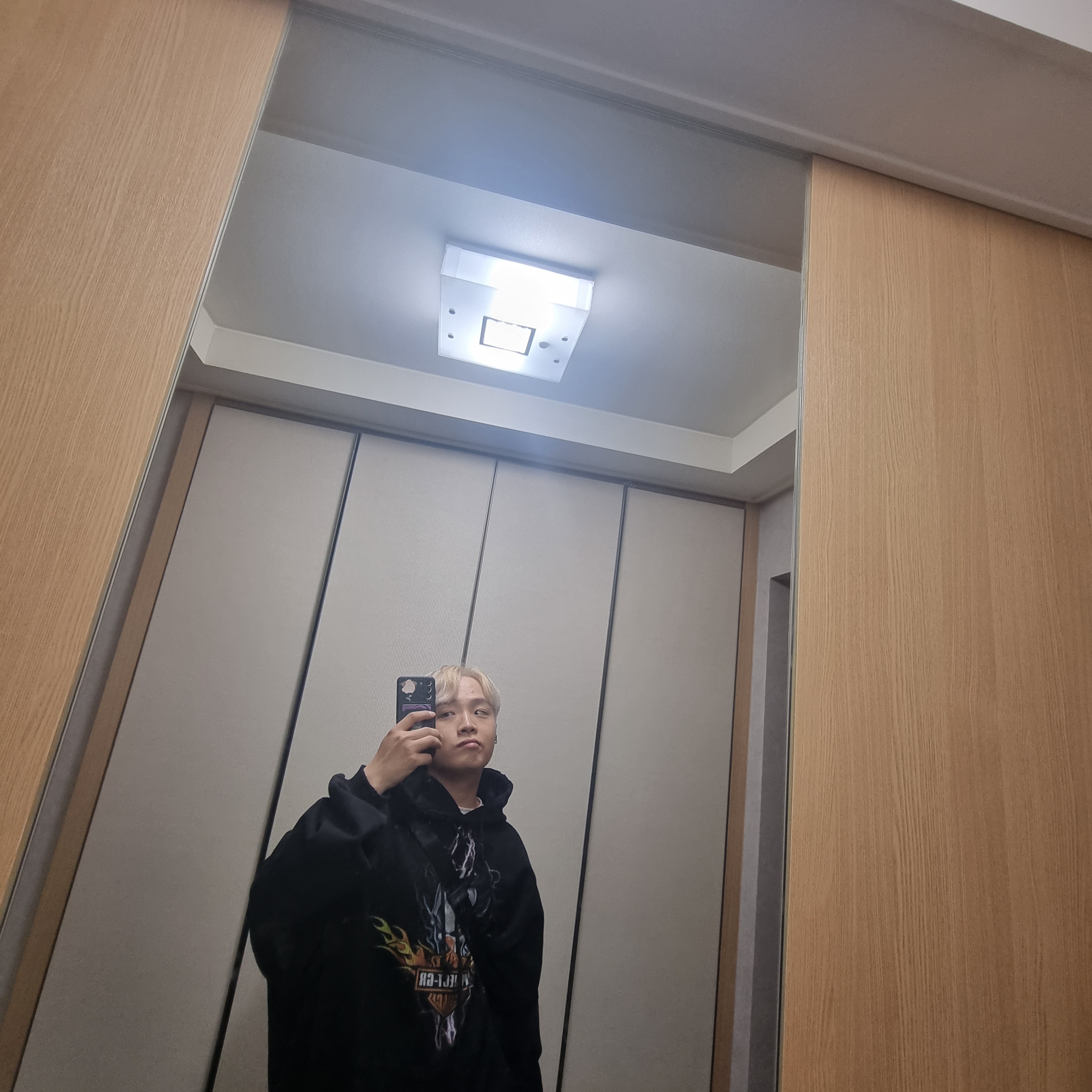 Project G/R x Insane Garage Clown Bike Hoodie Black 착용 스타일 - 2