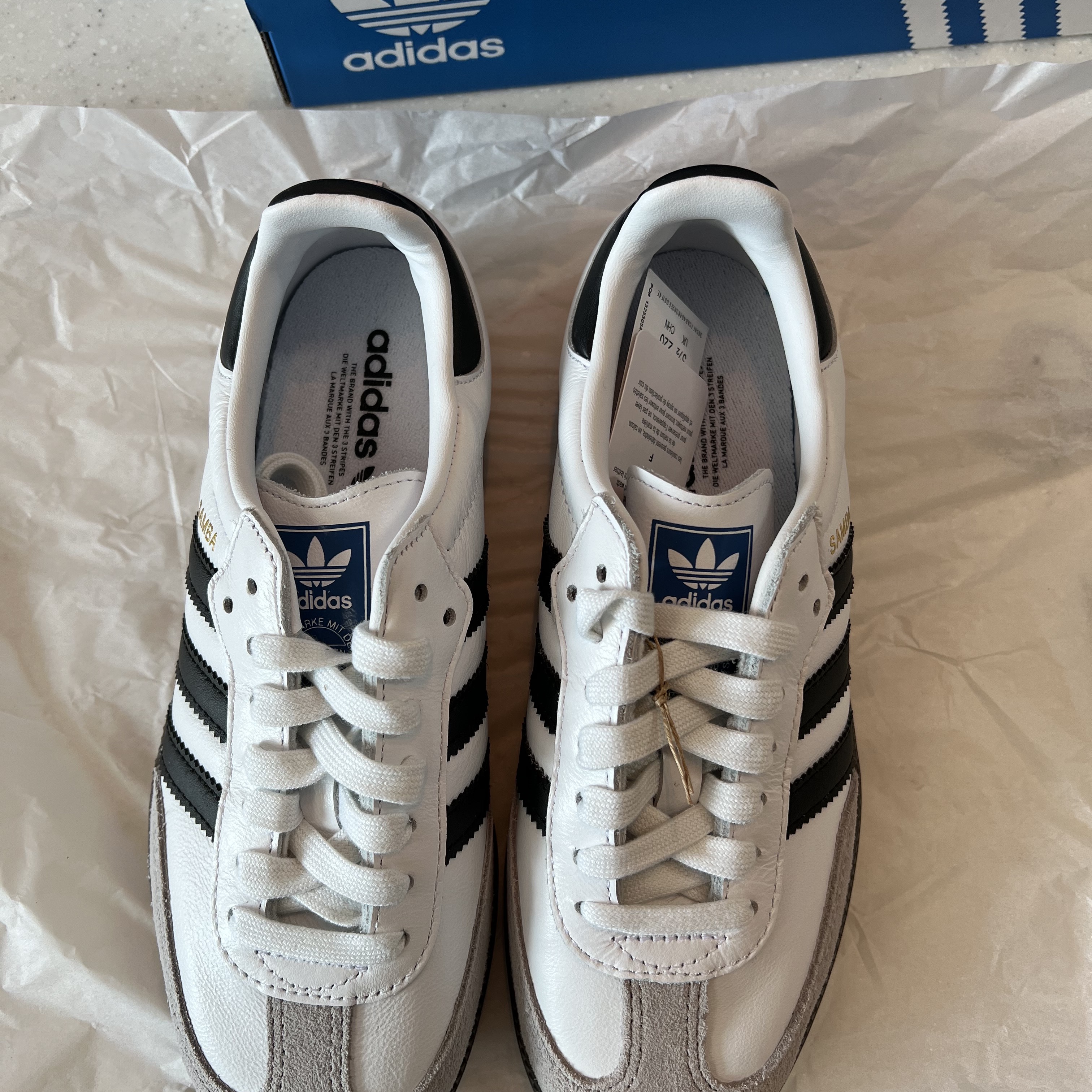 Adidas Samba OG Cloud White 착용 스타일