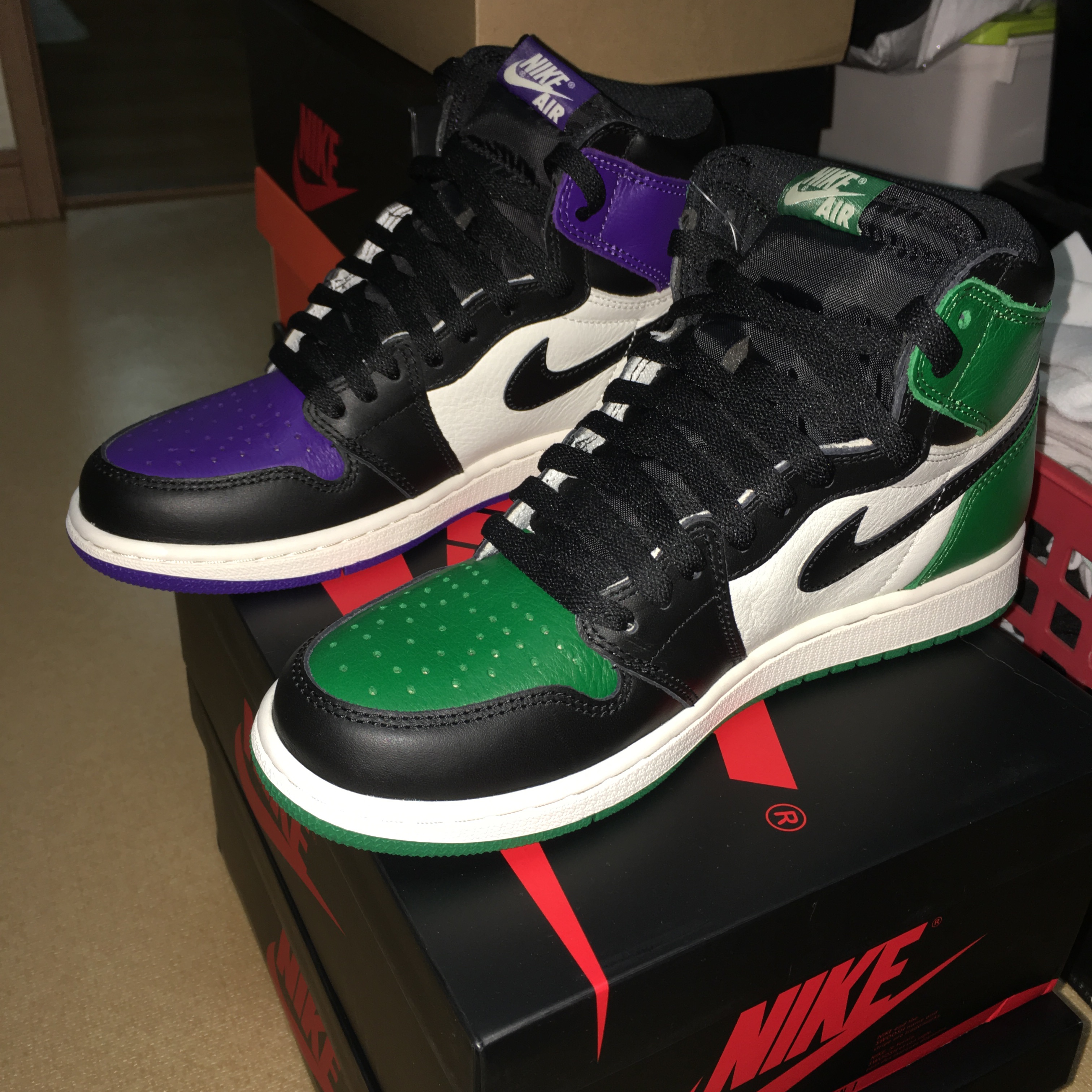 Jordan 1 Retro High Court Purple, Jordan 1 Retro High OG Pine Green 착용 스타일