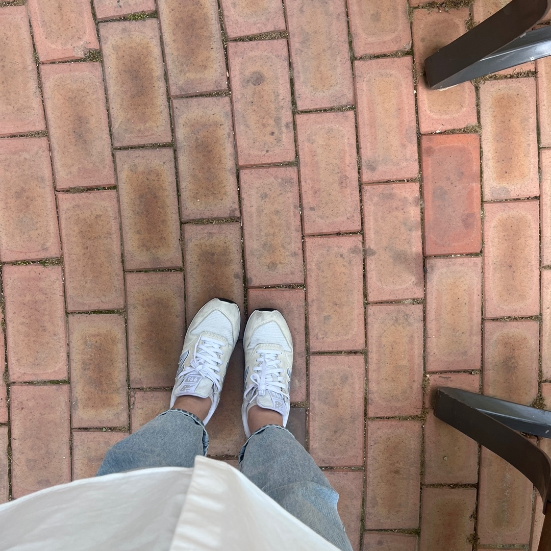 New Balance 996 Ivory White 착용 스타일