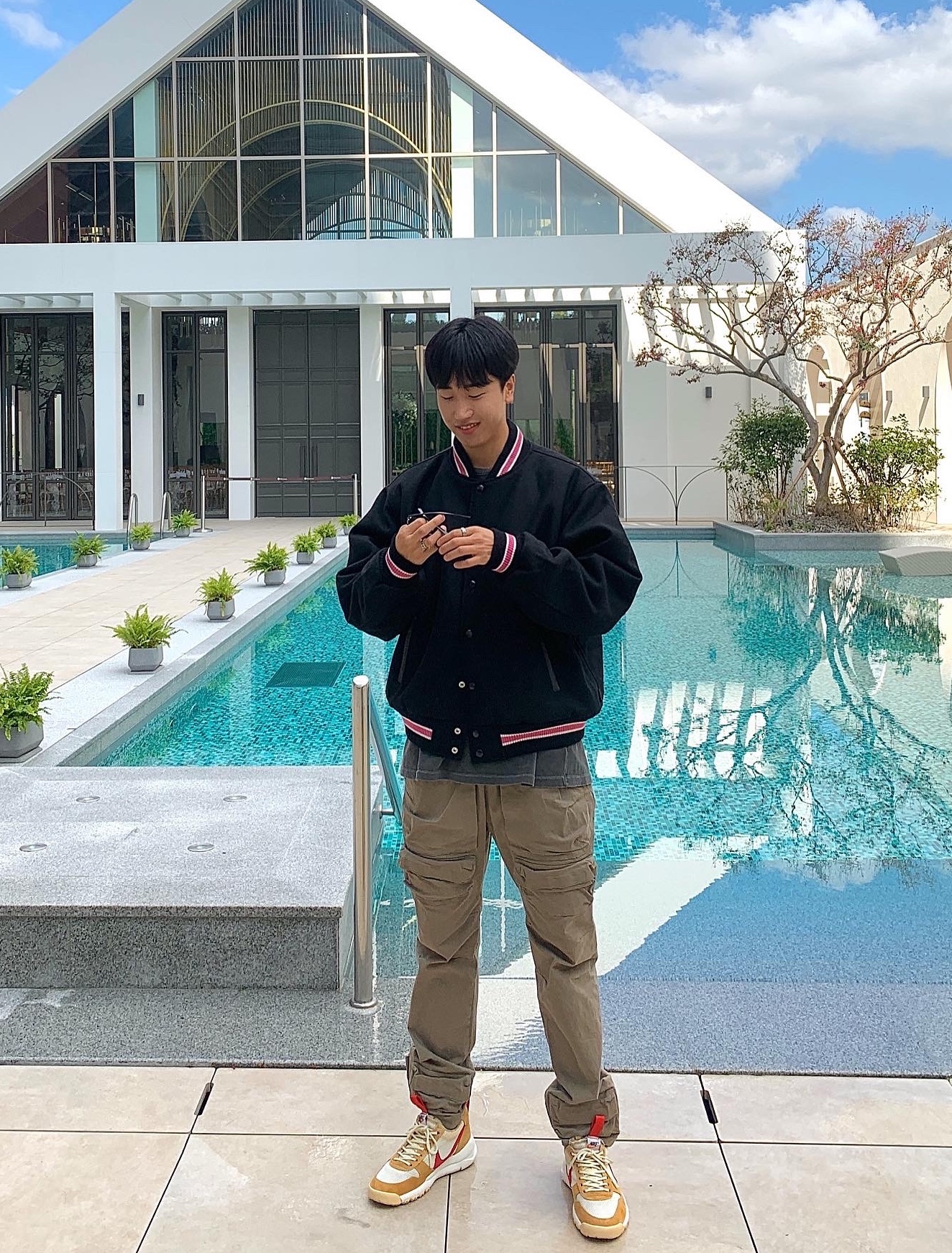 Stussy S Talk Melton Varsity Jacket Black, Grailz Flight Pocket Pants Tan 착용 스타일 - 1